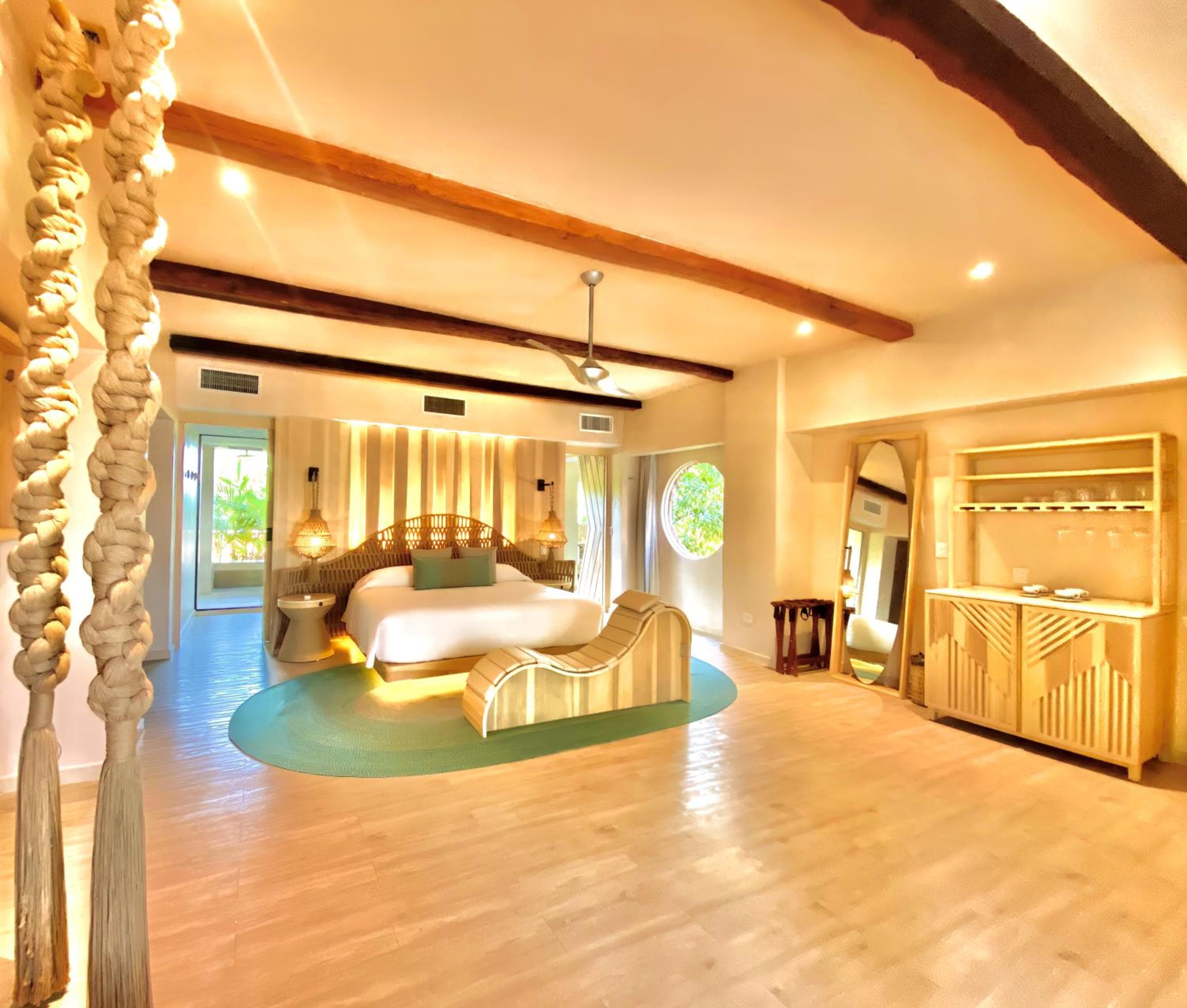 Hotel Shibari - Restaurant & Cenote Club — 24