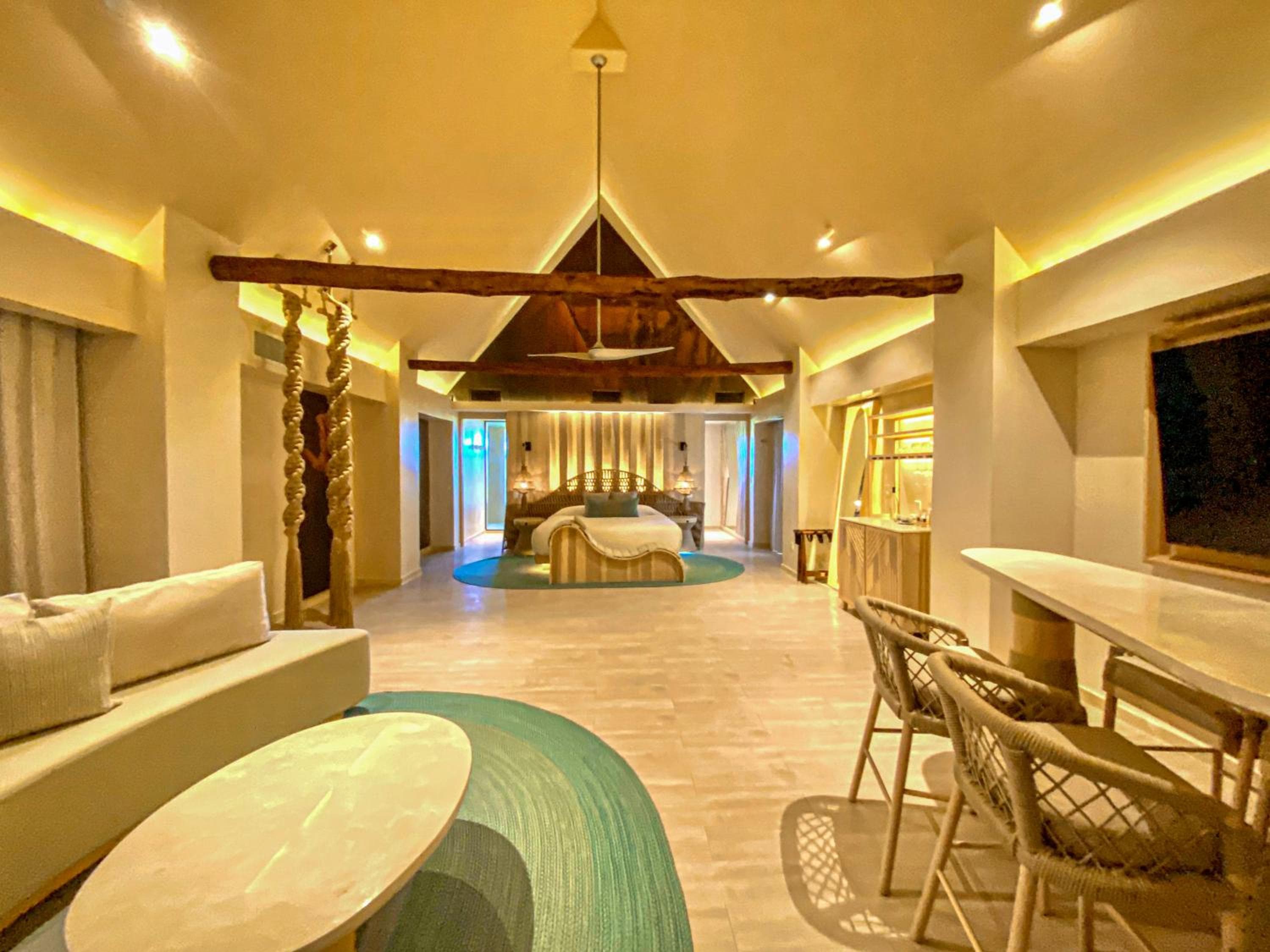 Hotel Shibari - Restaurant & Cenote Club — 26