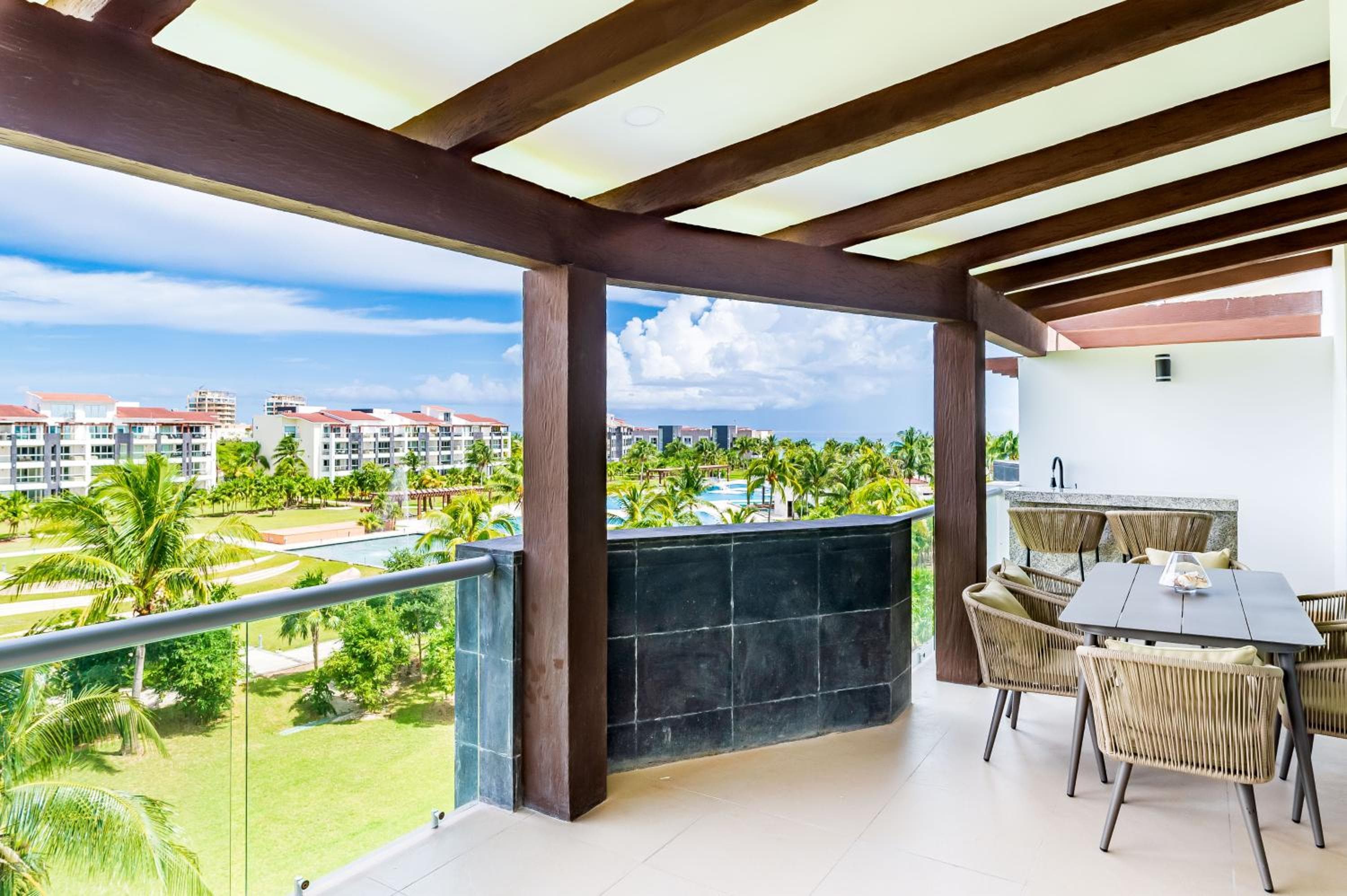 Mareazul Beach Front Condos At playa del Carmen — 6