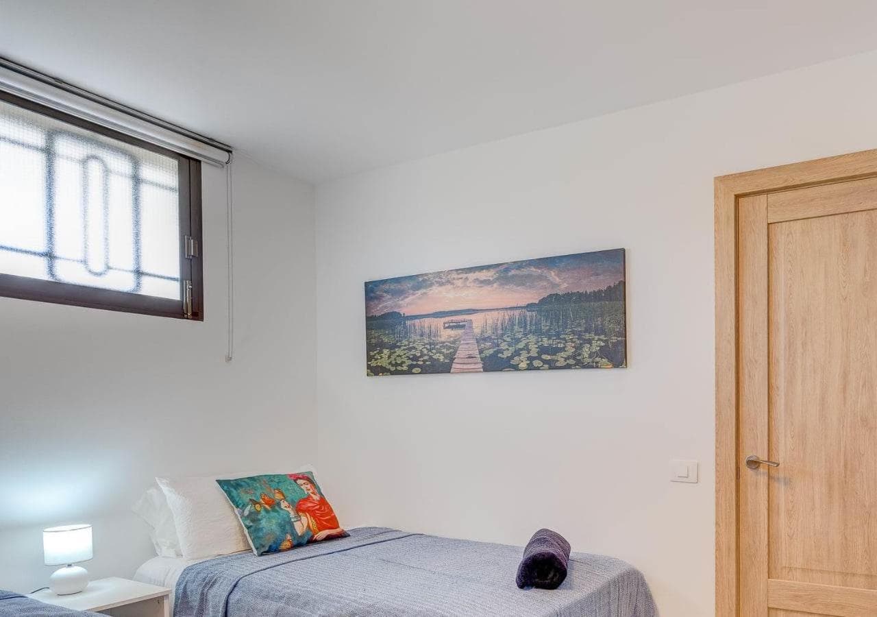 Stylish flat and pool with 3 rooms, sleeps 6, Los cristianos — 5