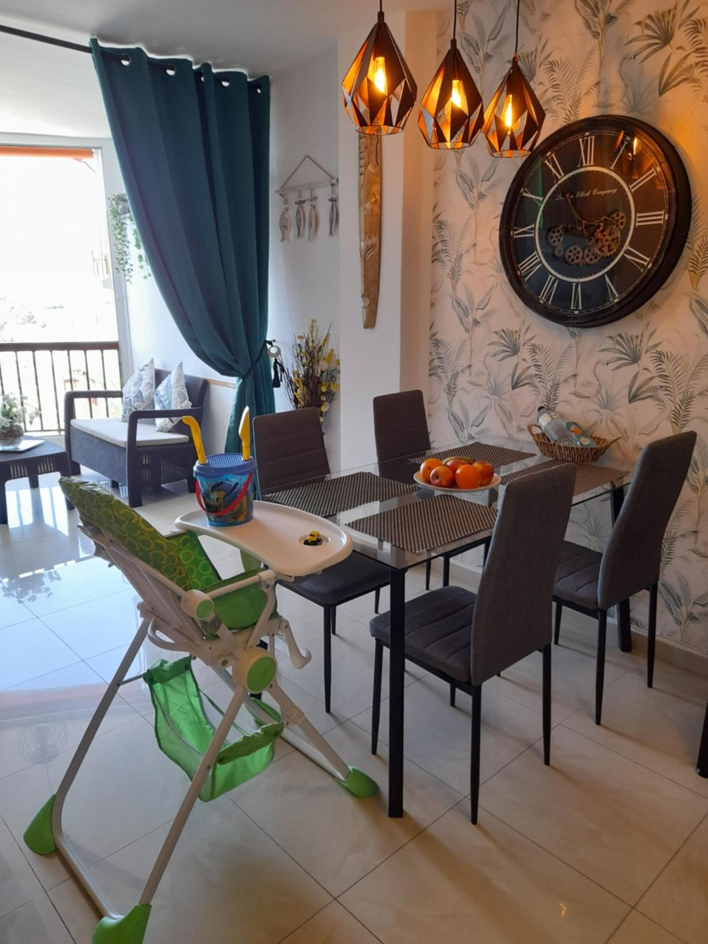 LUXORY DREAMY SUNSET, SeaFront, Direct Access To The Promenade,Wifi,Pool,Free Parking — 4