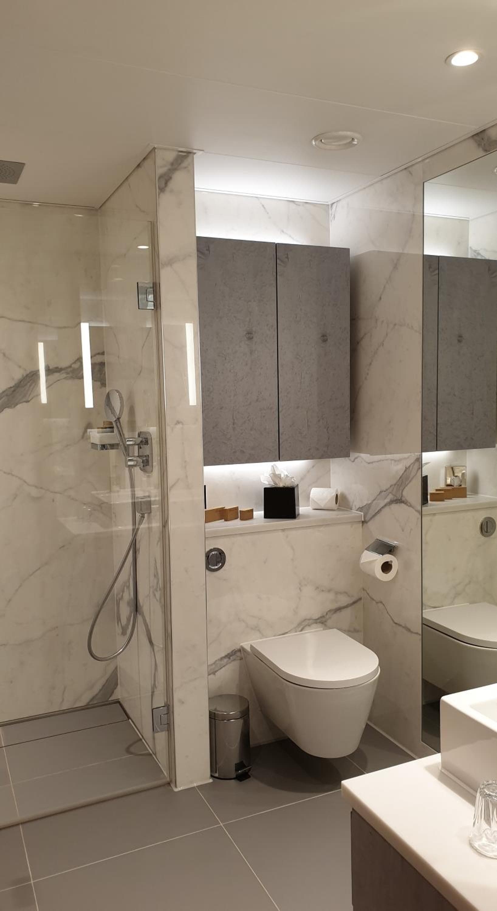 Tower Suites by Blue Orchid — 19
