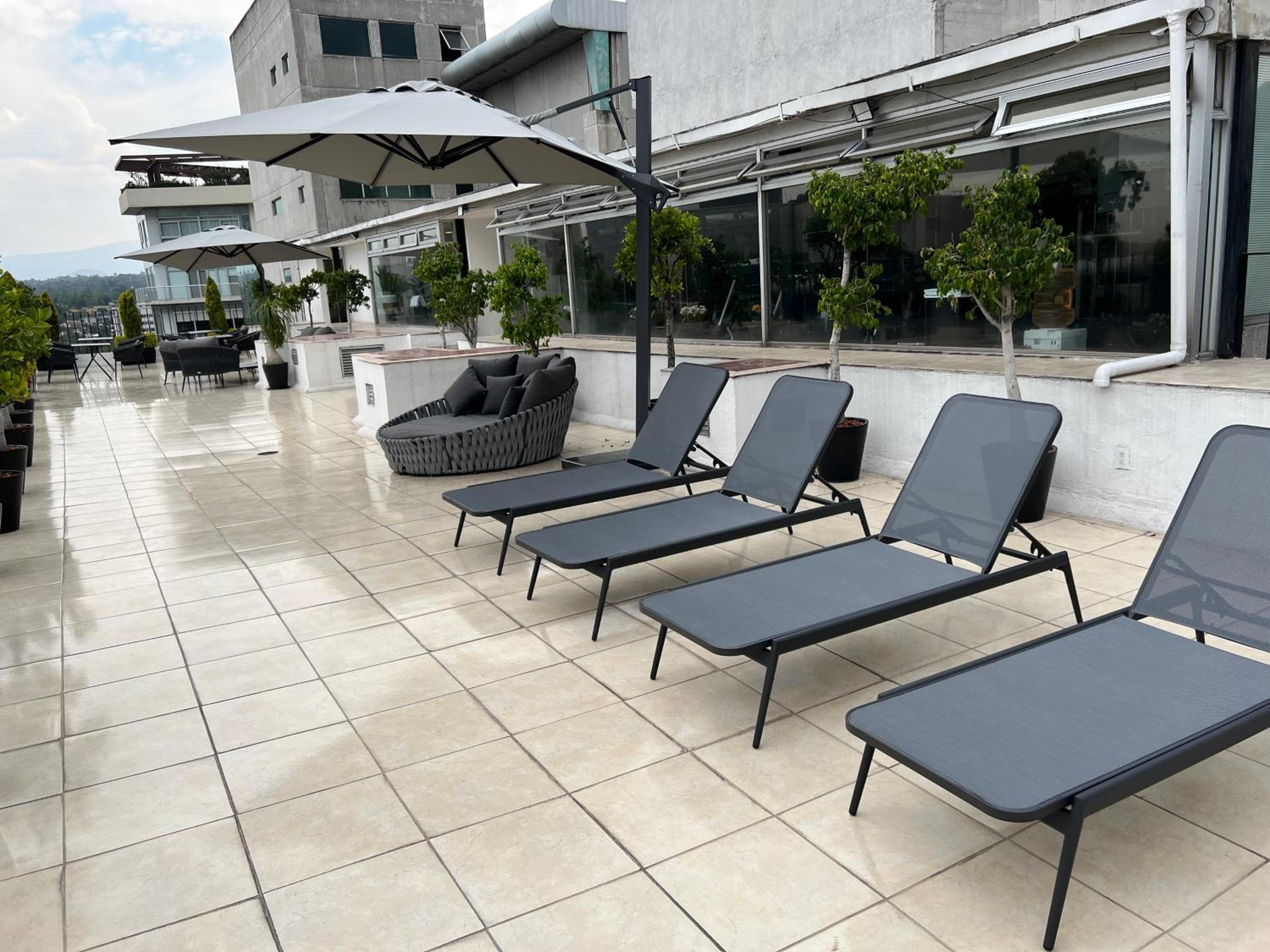 St Isidro Suites Corporate Housing SPA & Wellness Center — 27