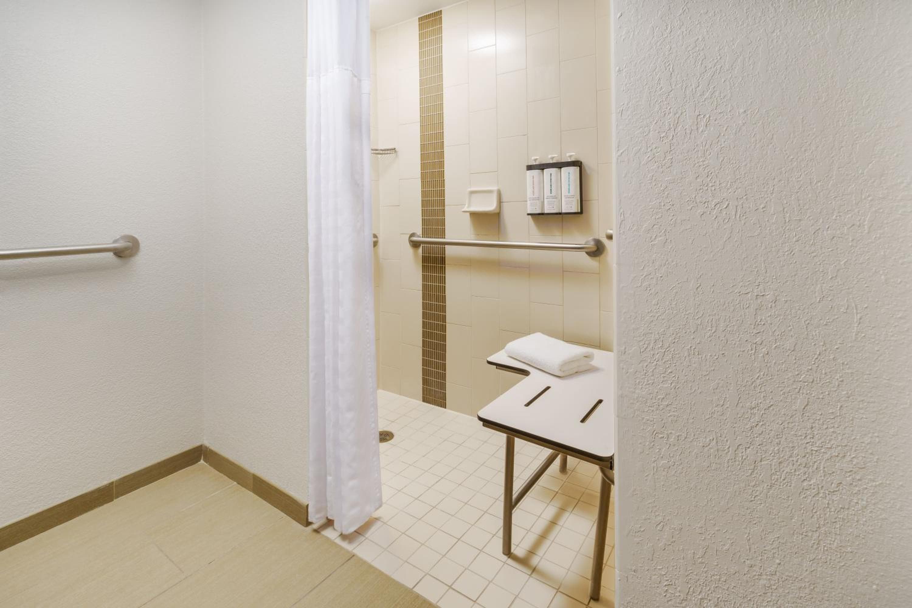 Hyatt Place Orlando / I-Drive / Convention Center — 16
