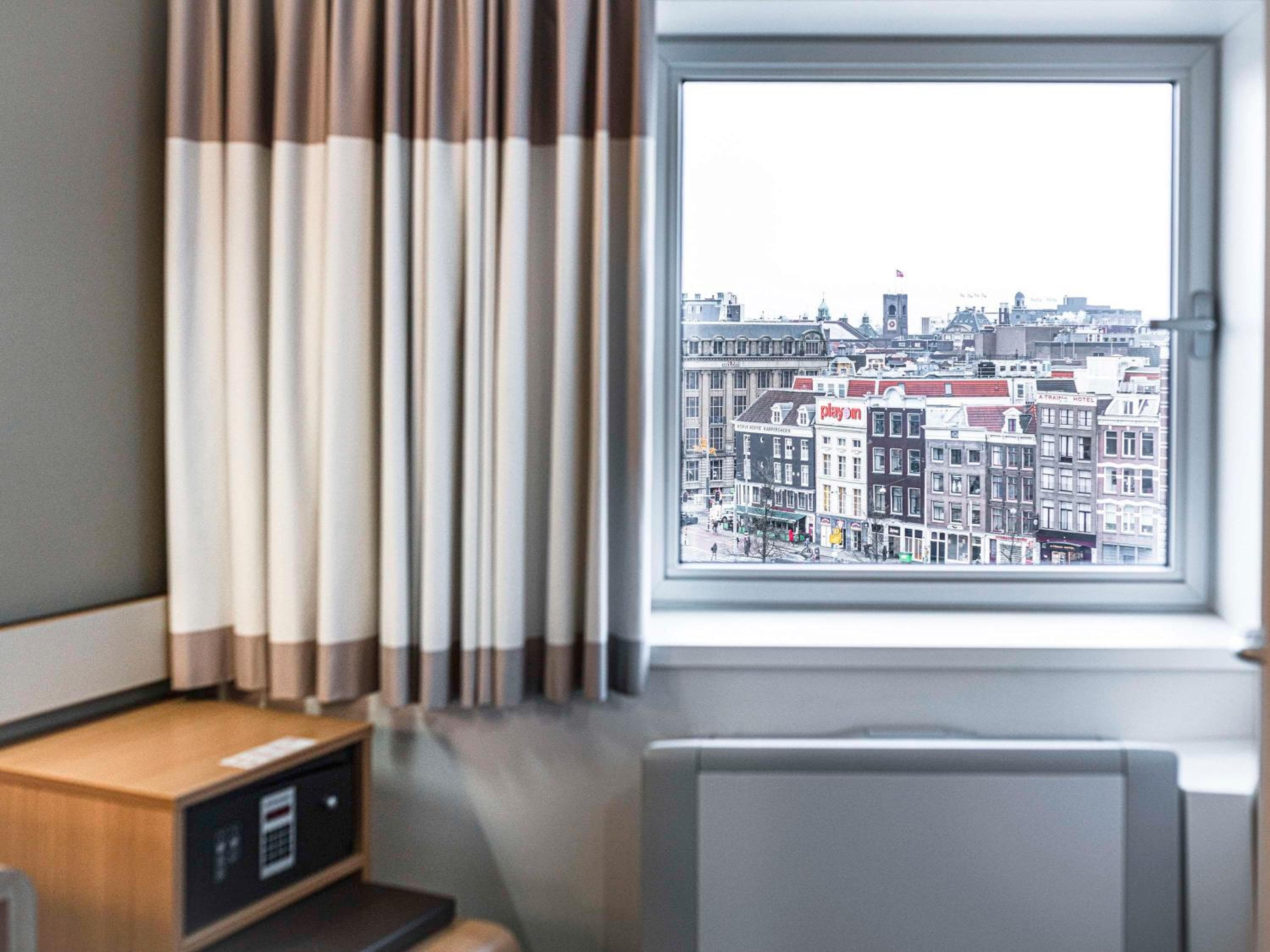 irás al centro de Amsterdam — 30