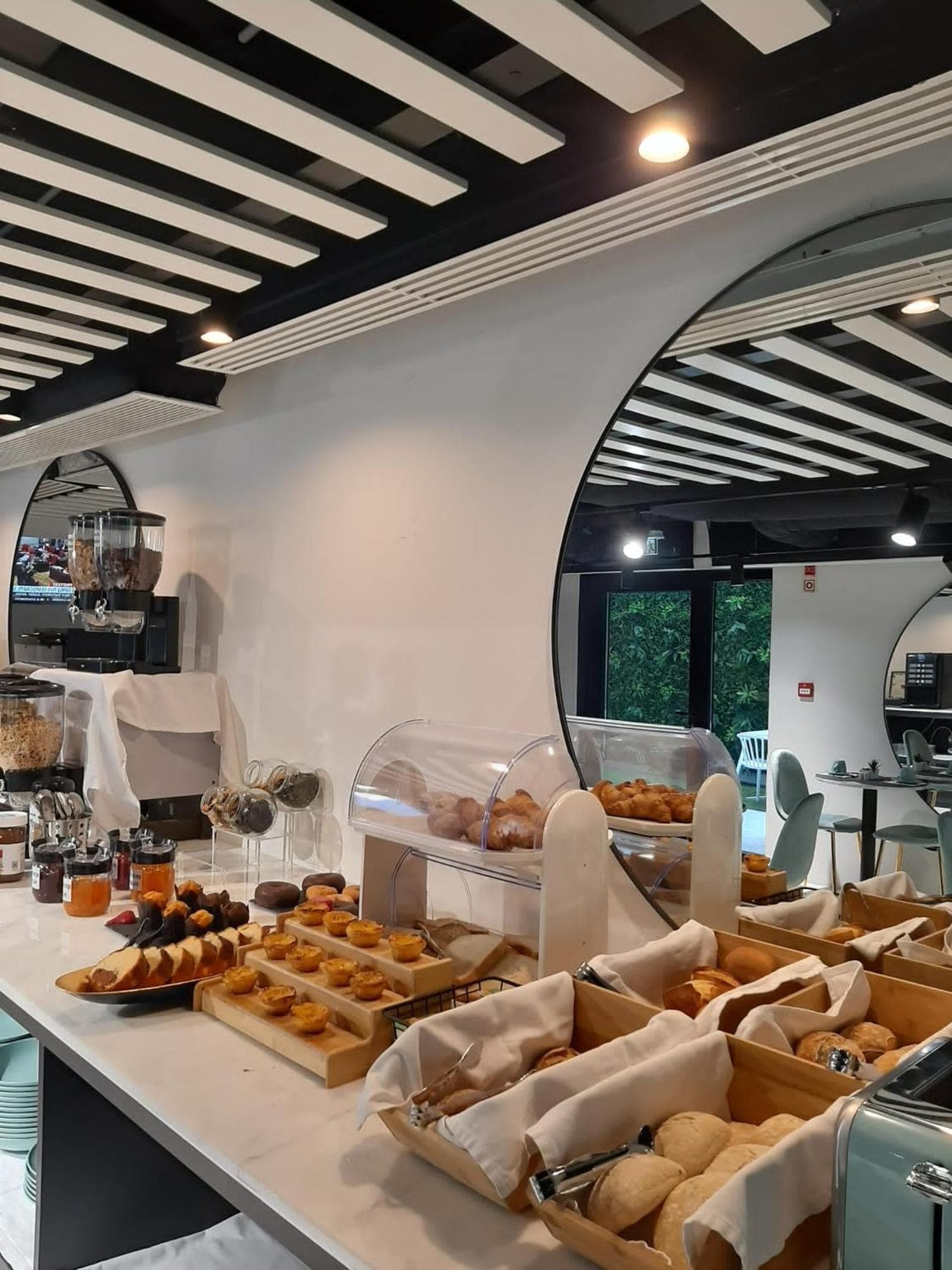 Lisbon City Hollywood Hotel by City Hotels — 13