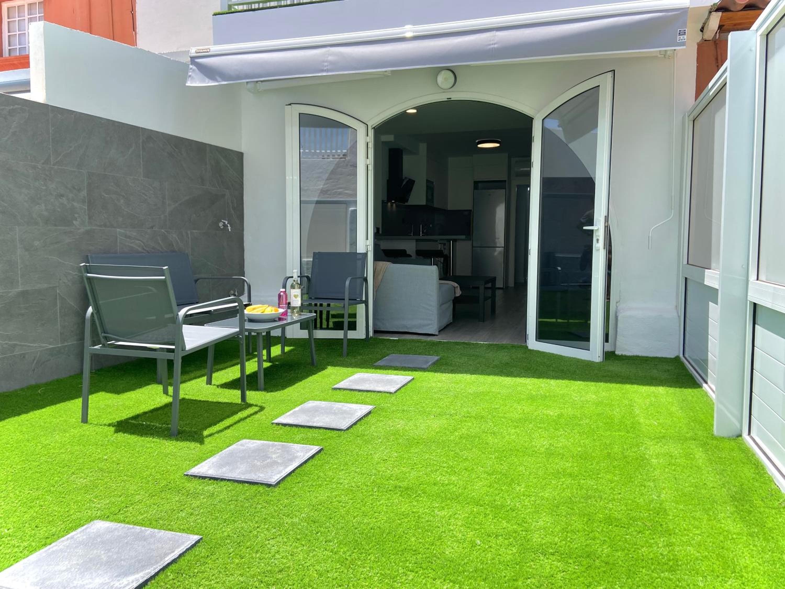 New Garden Solarium Bungalow — 2