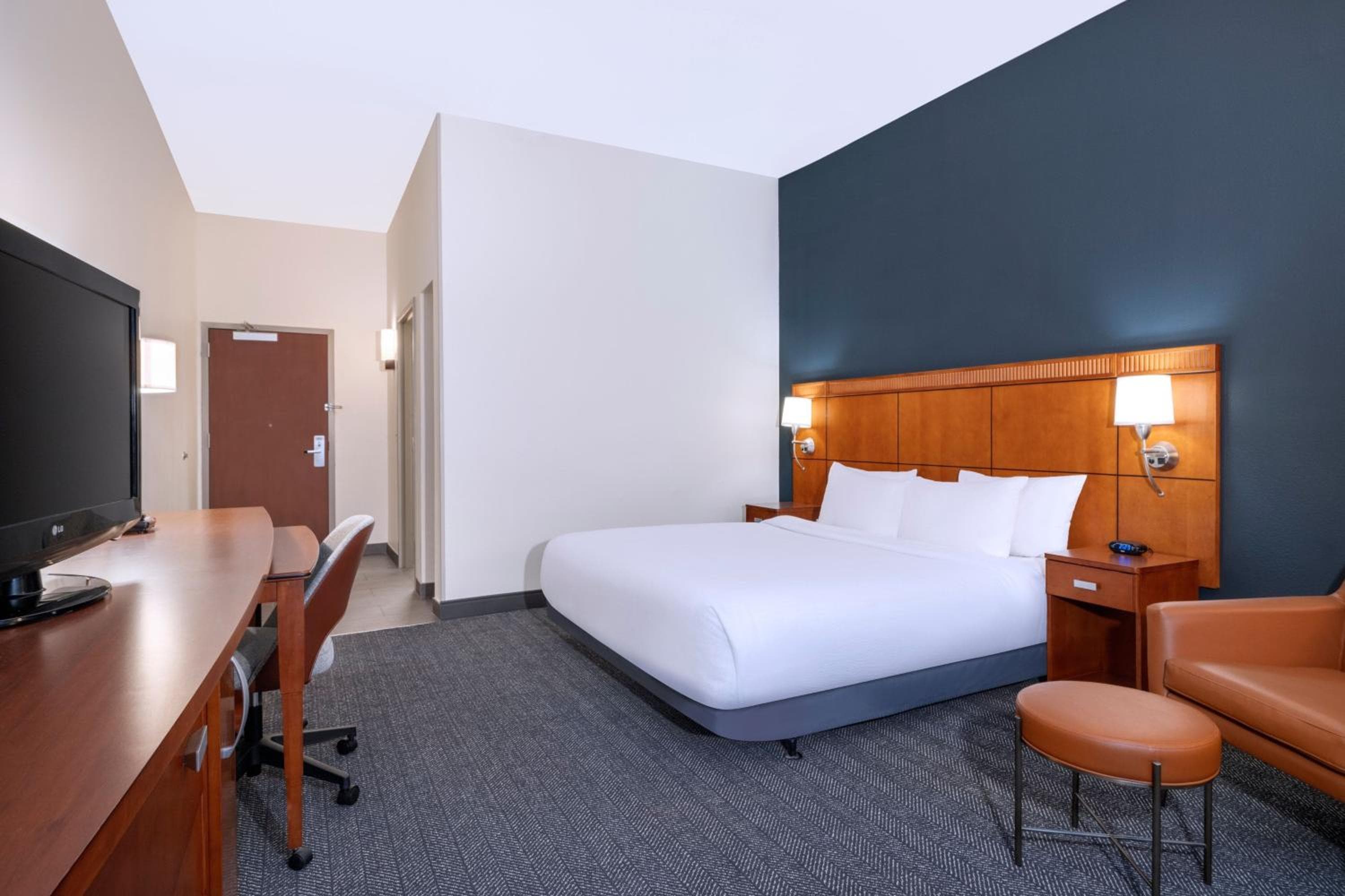 Courtyard Tampa Norte/I-75 Fletcher — 15