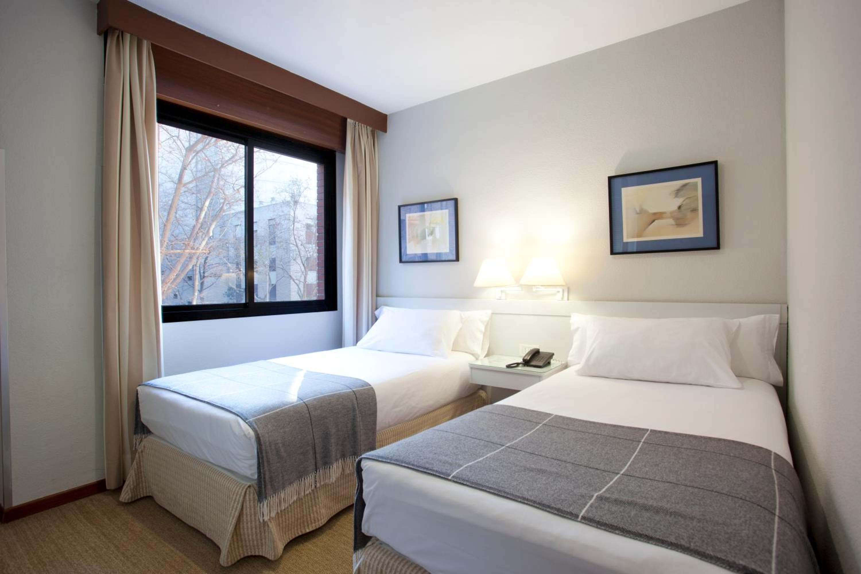 Espahotel Plaza Basílica — 17