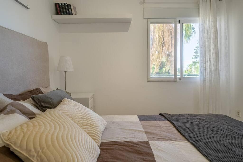 Apartment in front of the ocean — 3