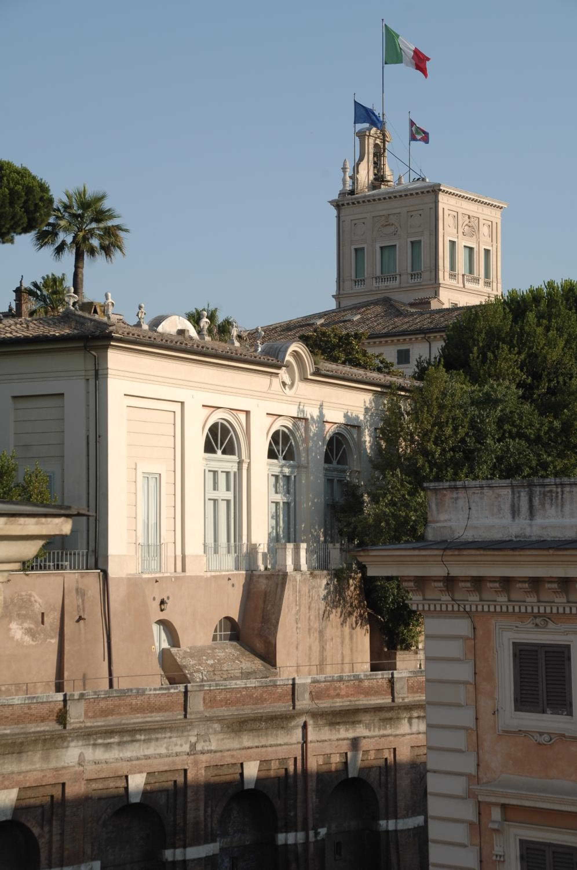 Hotel Fellini — 1