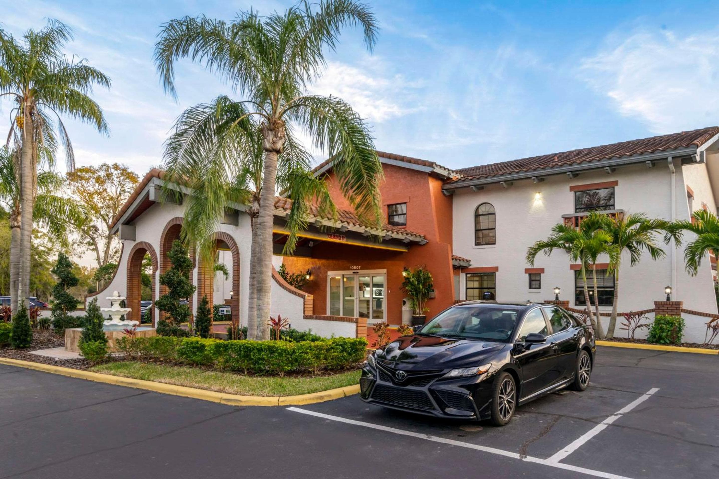 Clarion Pointe Tampa-Brandon cerca del recinto ferial y del casino — 2