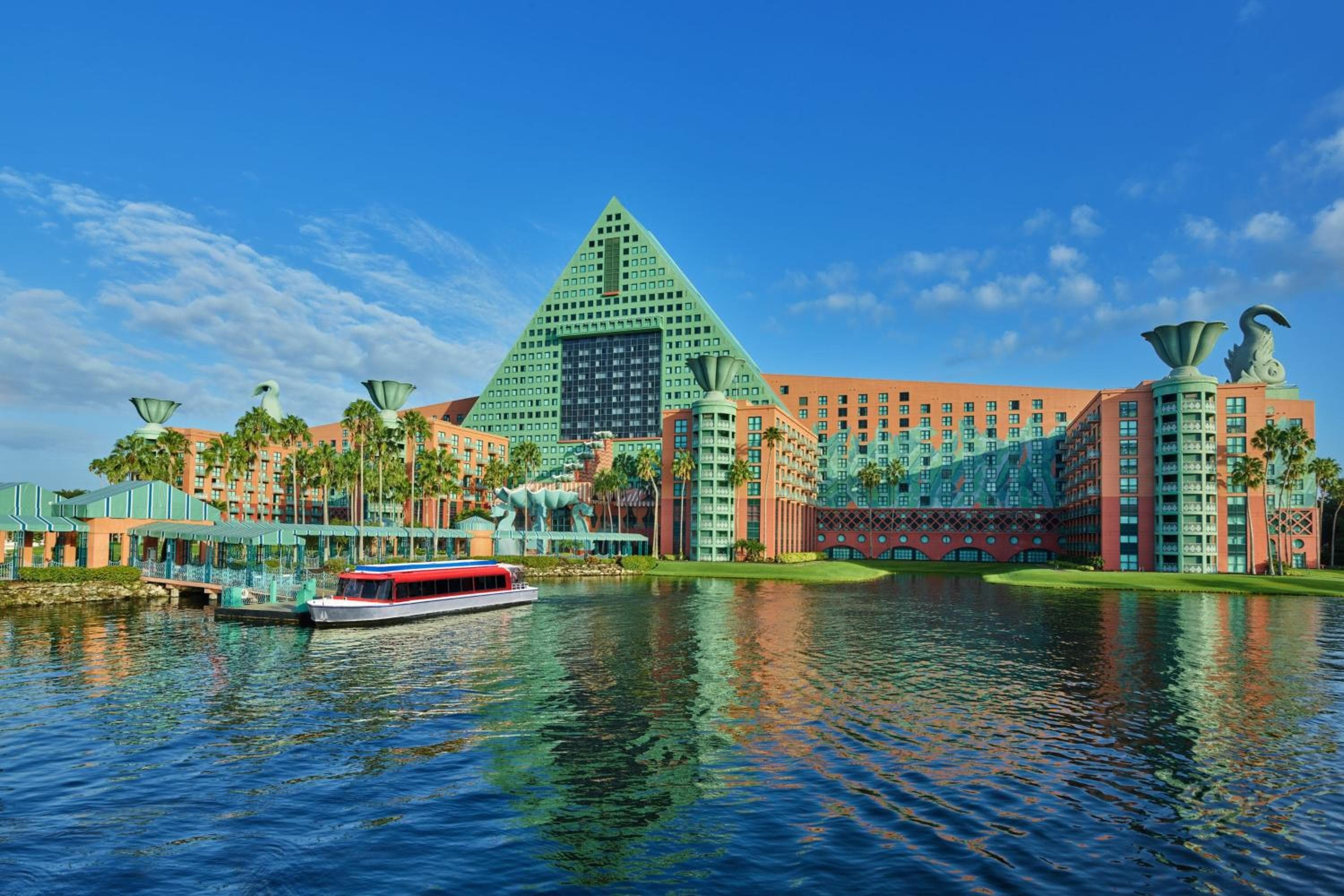Delfín de Walt Disney World — 4
