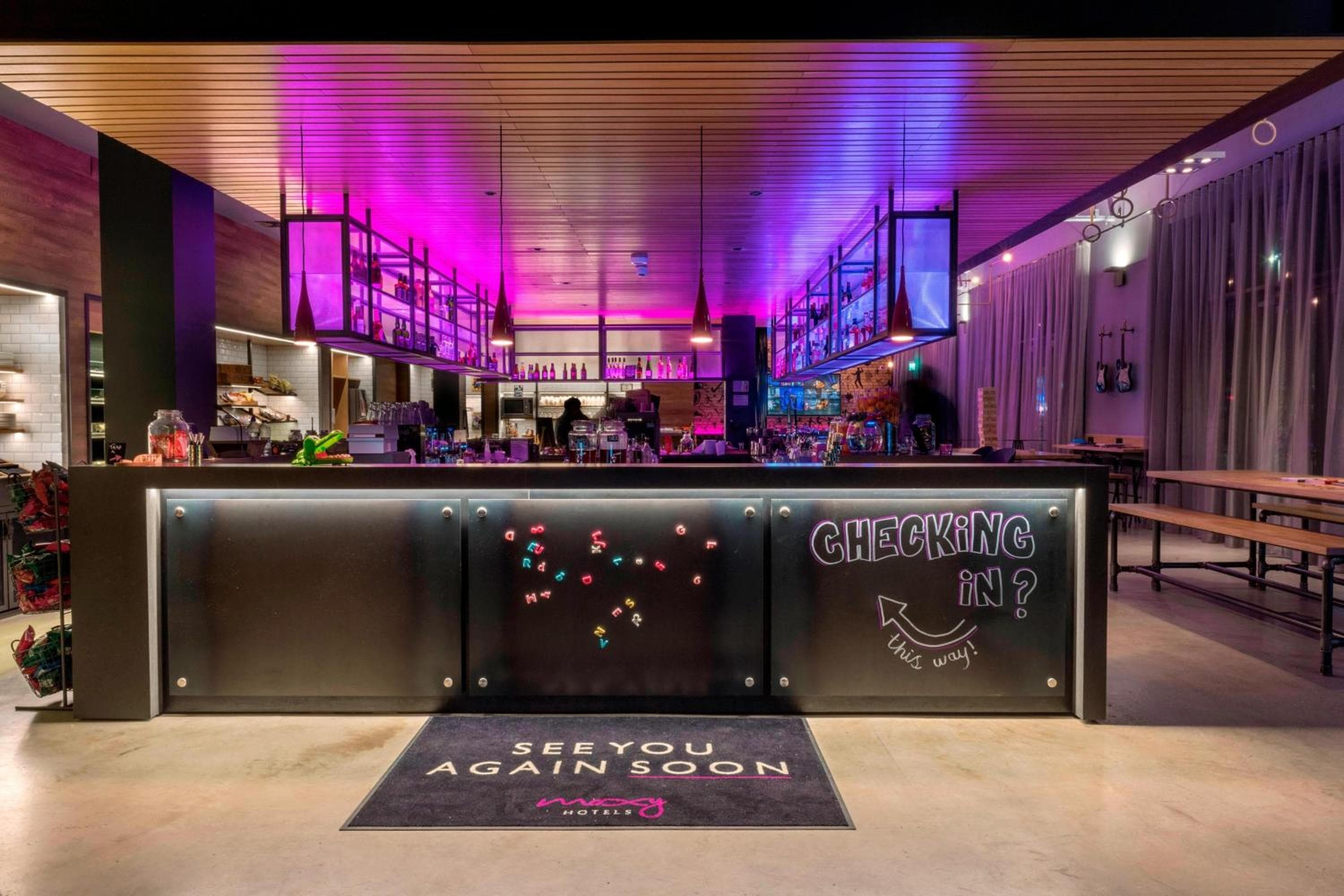 Moxy Londra Stratford — 2