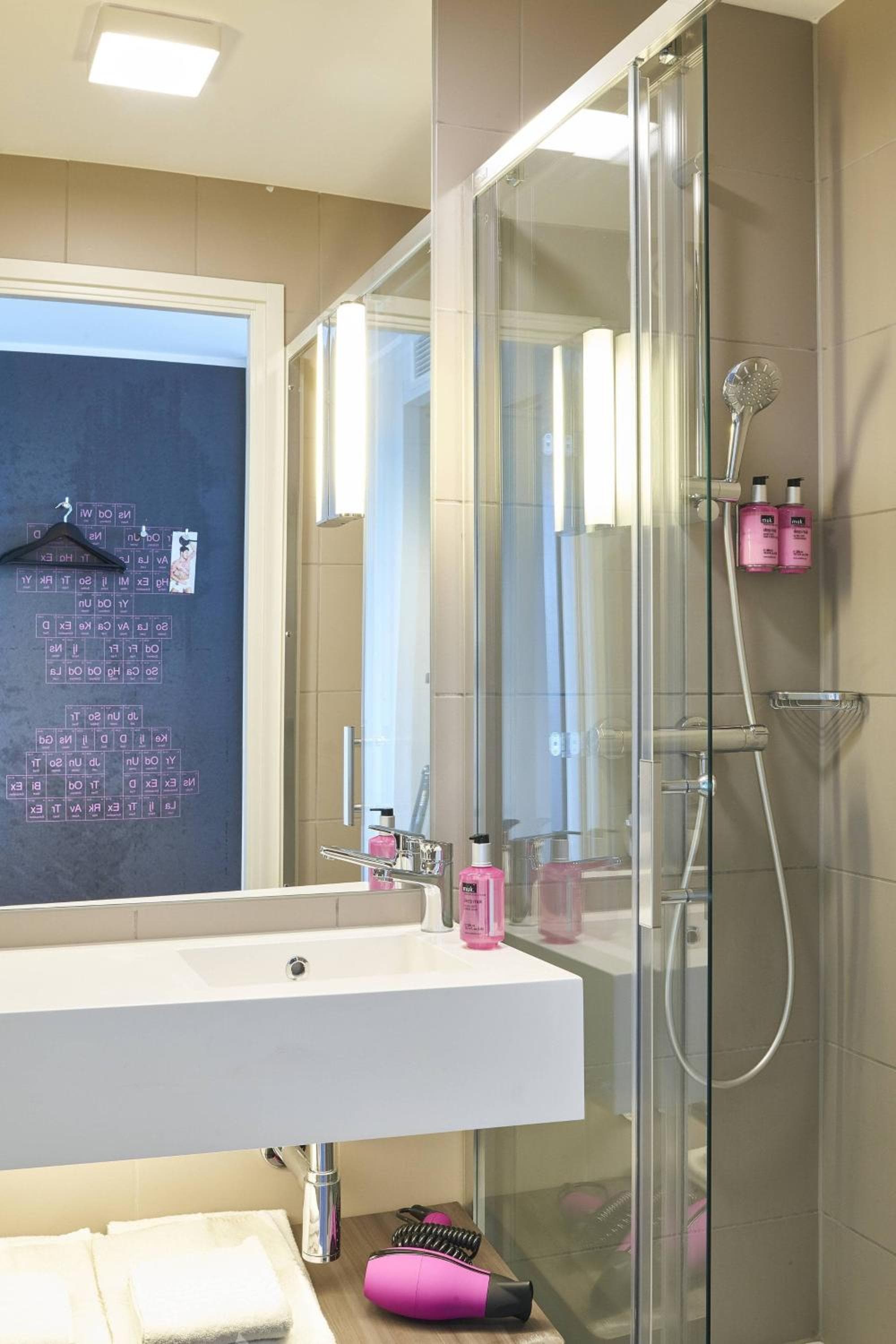Moxy Londra Stratford — 25