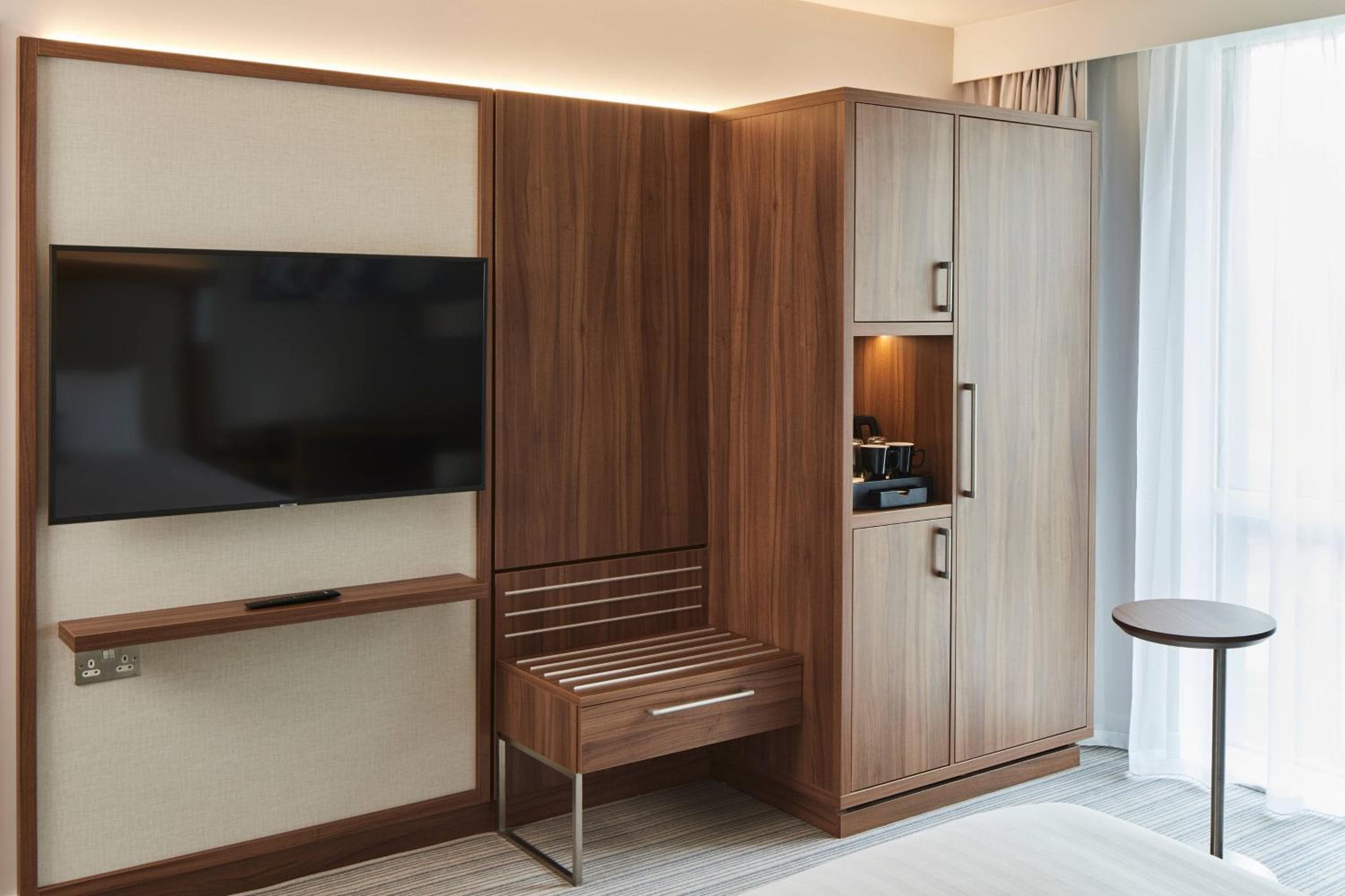 Courtyard by Marriott London City Airport — 18