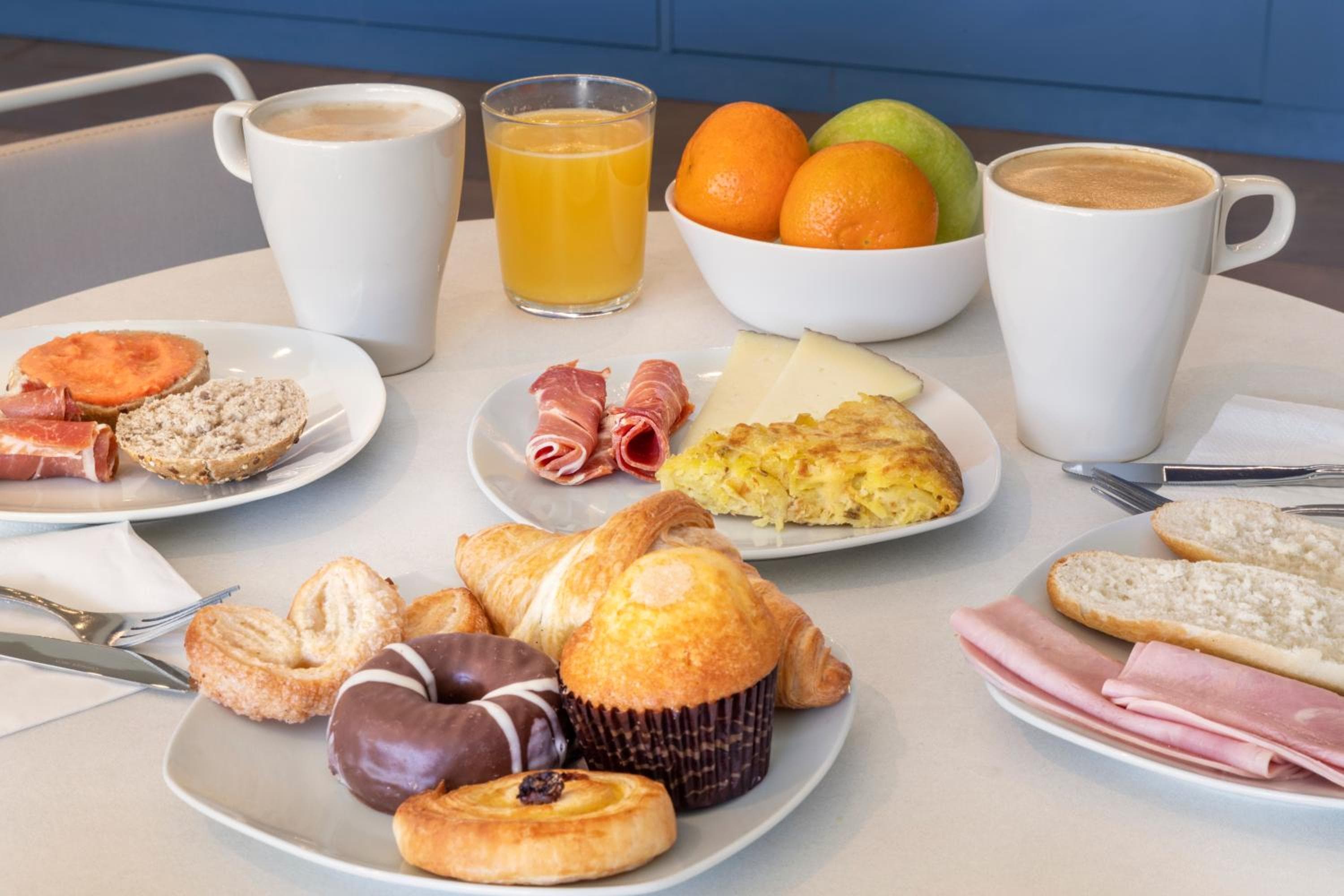 B&B HOTEL Madrid Aeropuerto T1 T2 T3 — 15