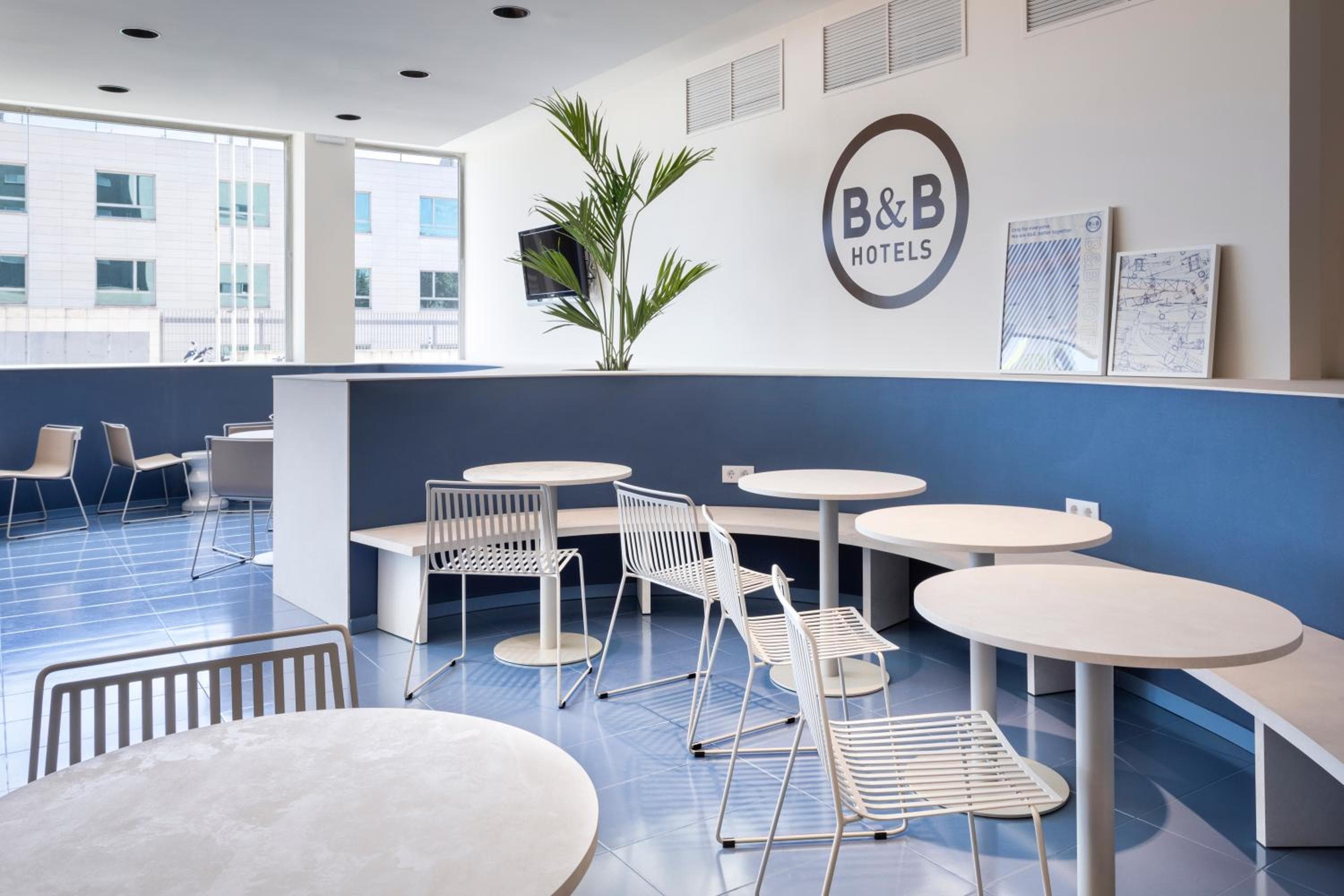 B&B HOTEL Madrid Aeropuerto T1 T2 T3 — 16