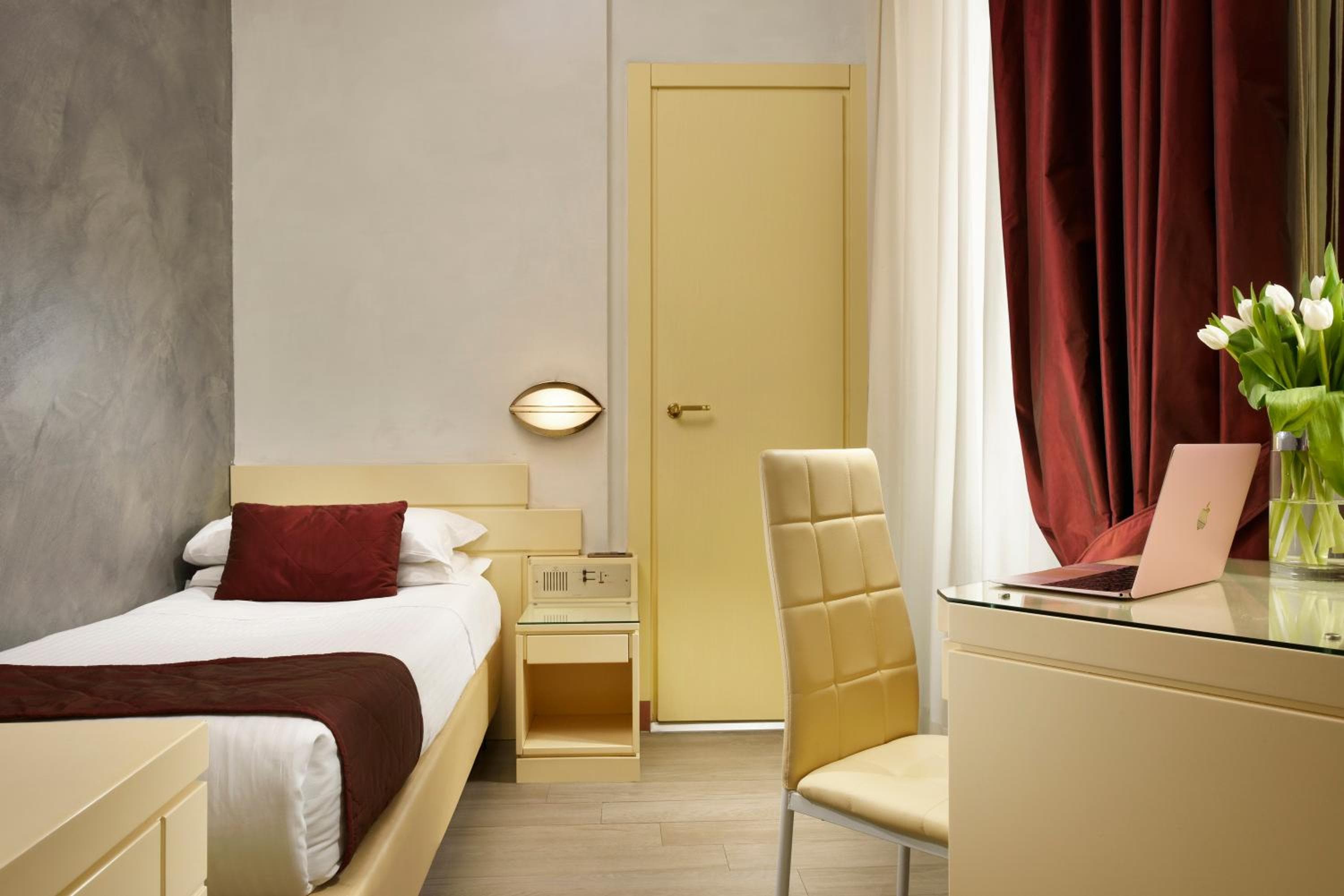Hotel Patria — 20