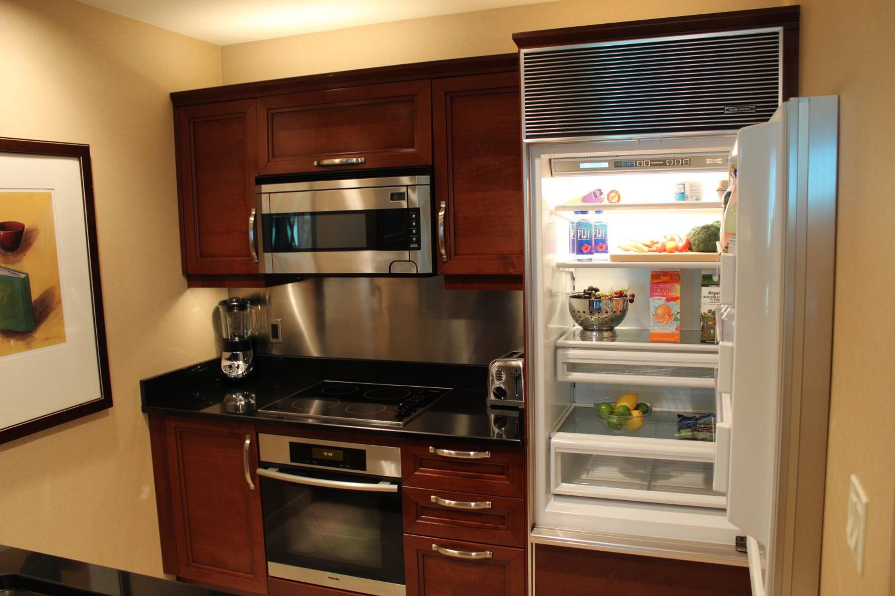 Luxury Suites International at The Signature — 30