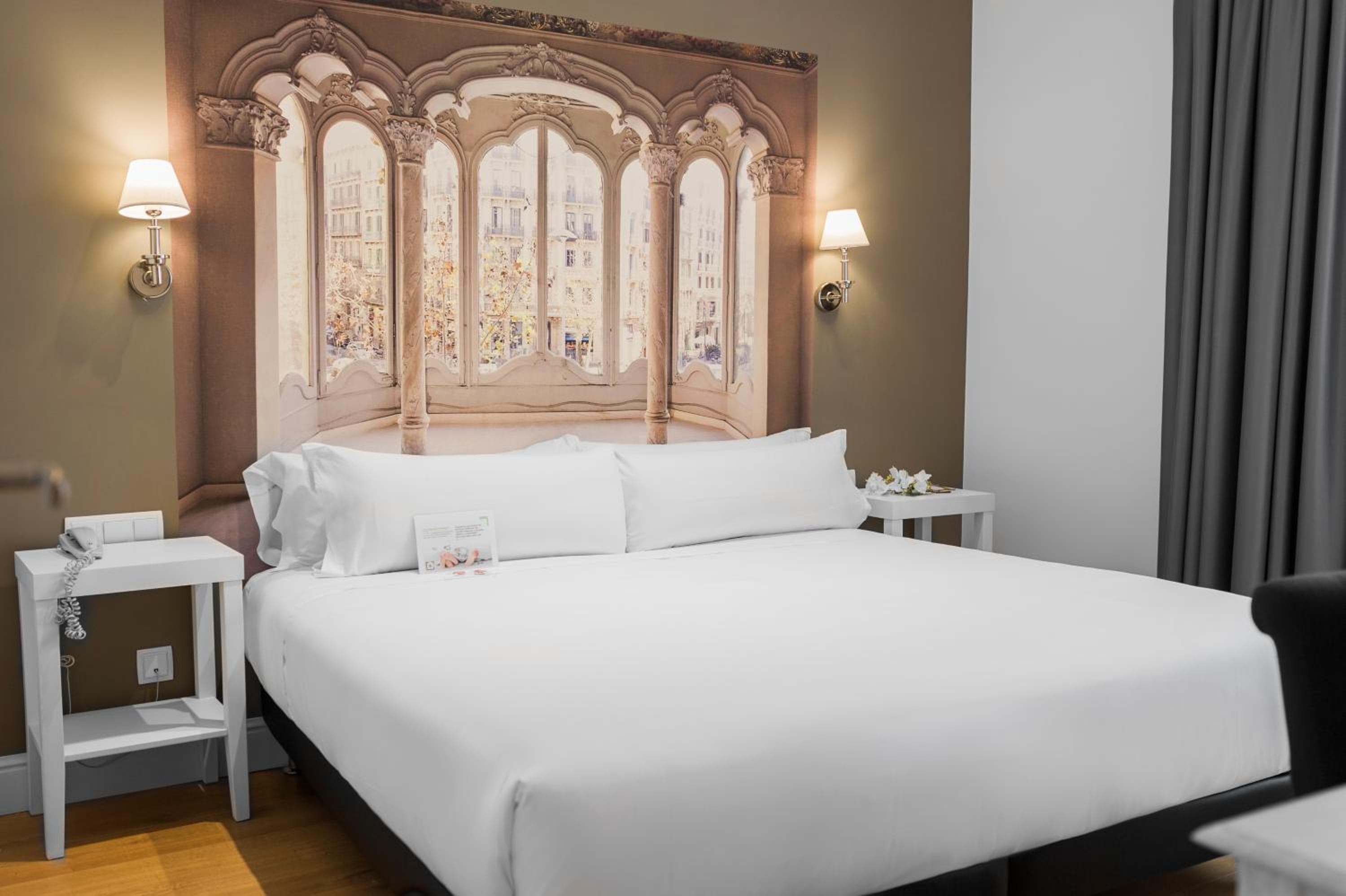 Mesón Castilla Atiram Hotels — 3