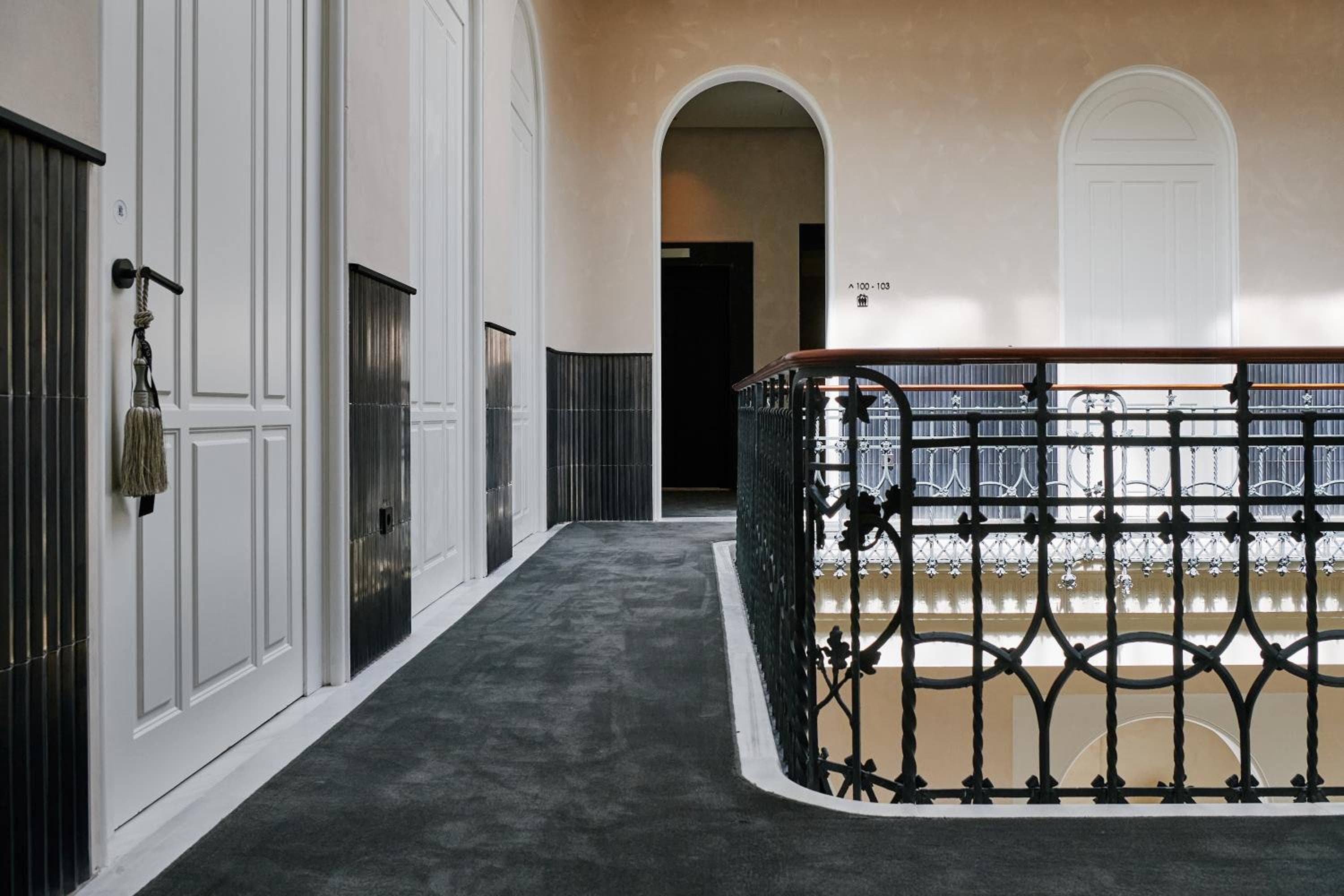 Hotel Nobu Sevilla — 12