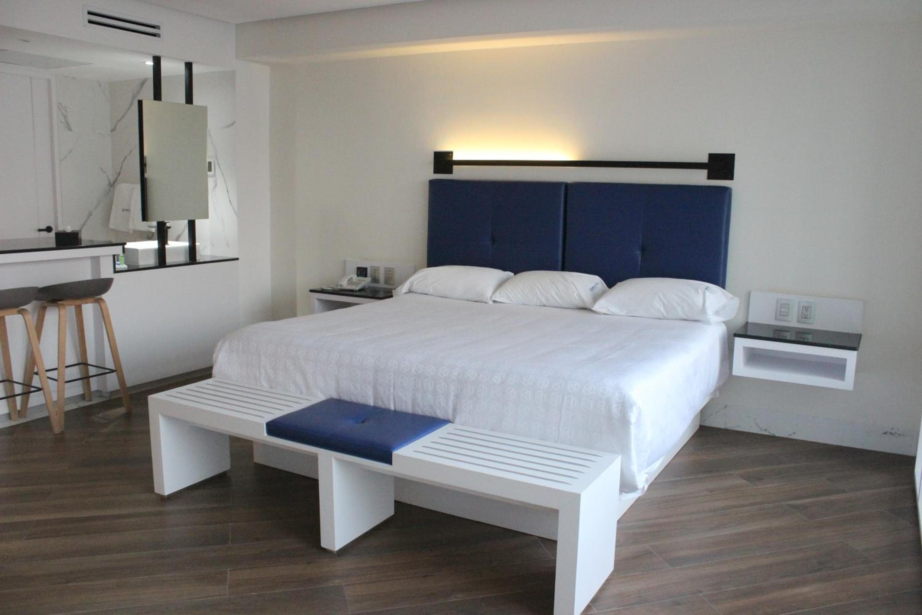 WeEnjoy Hotels Aeropuerto CDMX — 6