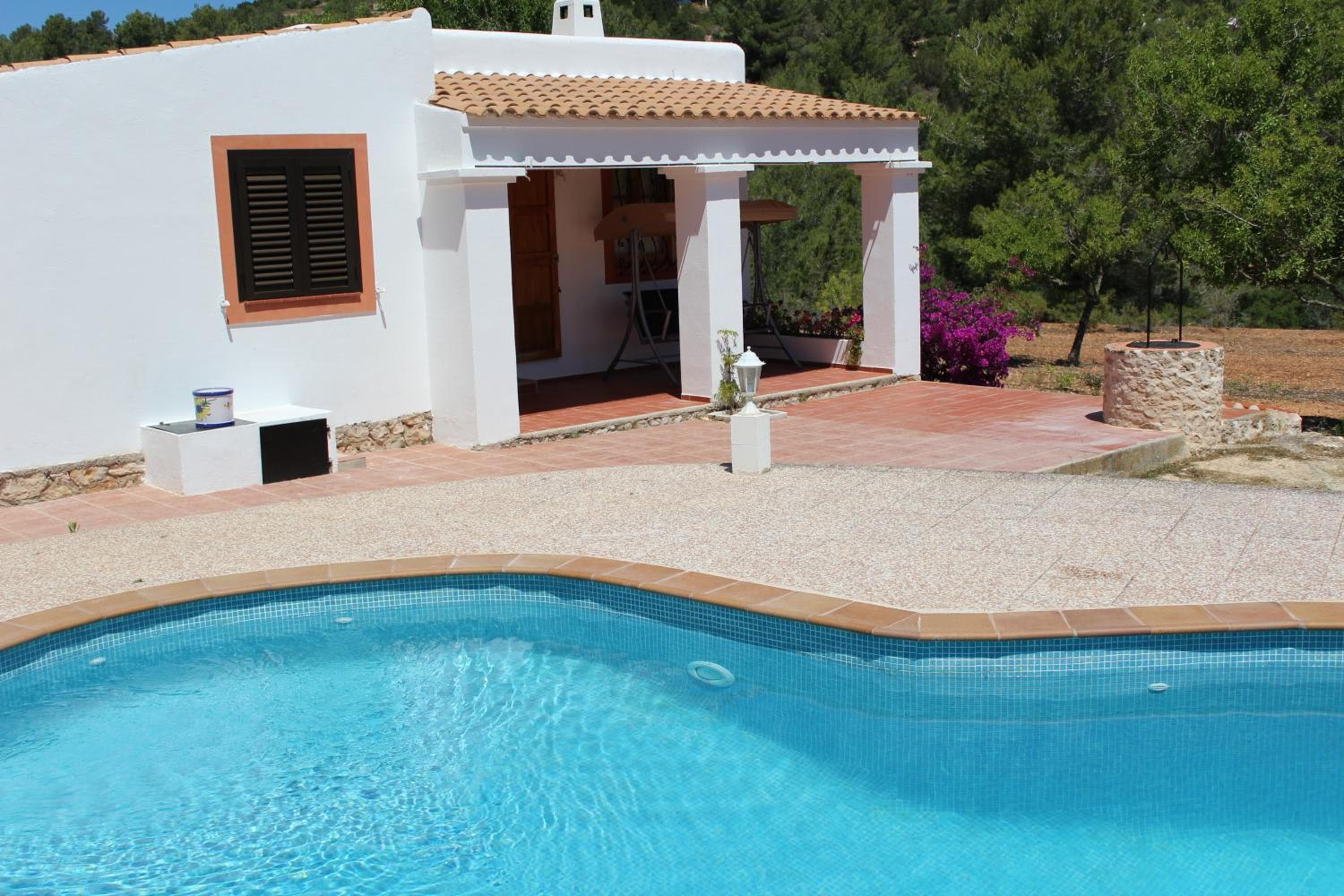 VILLA GRANDE PARADISO — 1