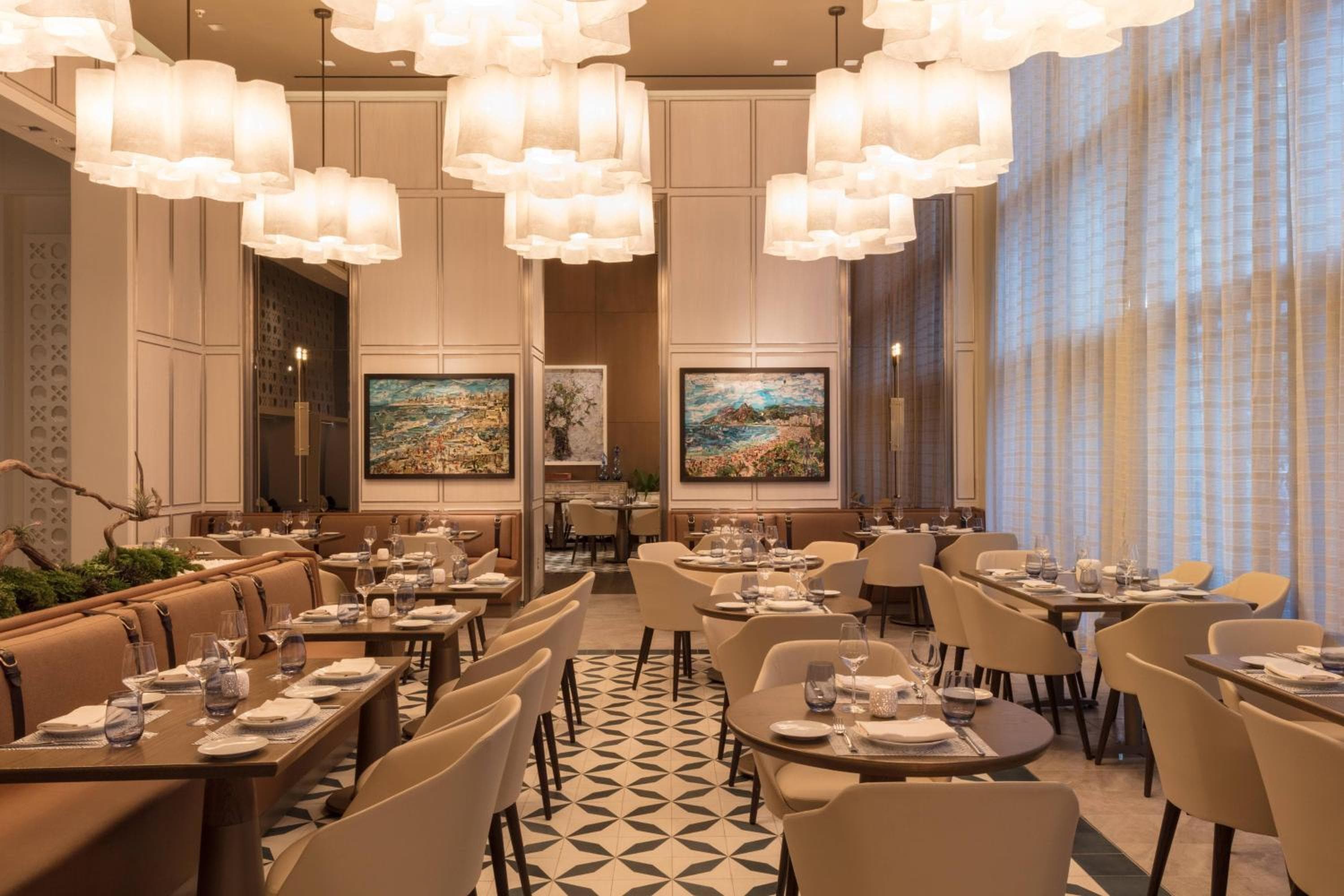 Hotel Beaux Arts, Collezione di autografi — 5