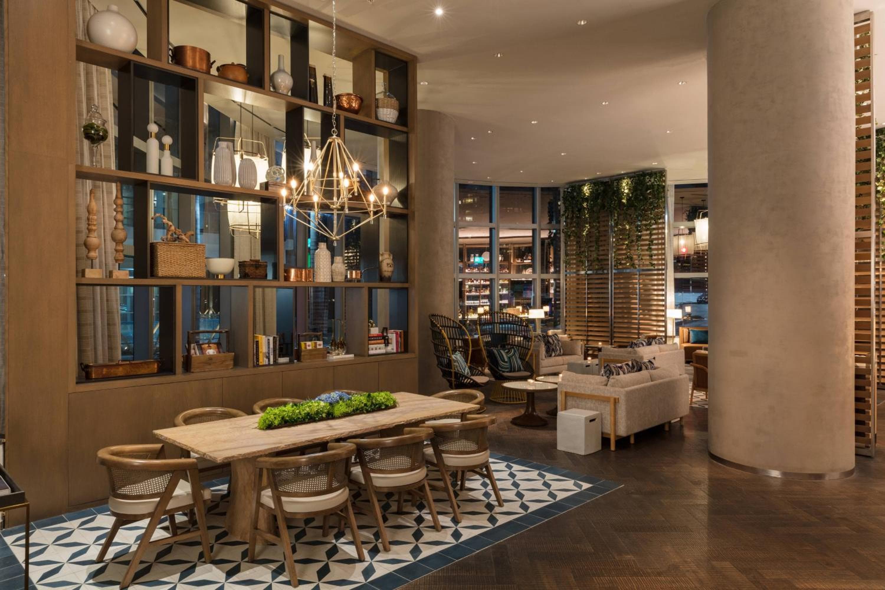 Hotel Beaux Arts, Collezione di autografi — 28