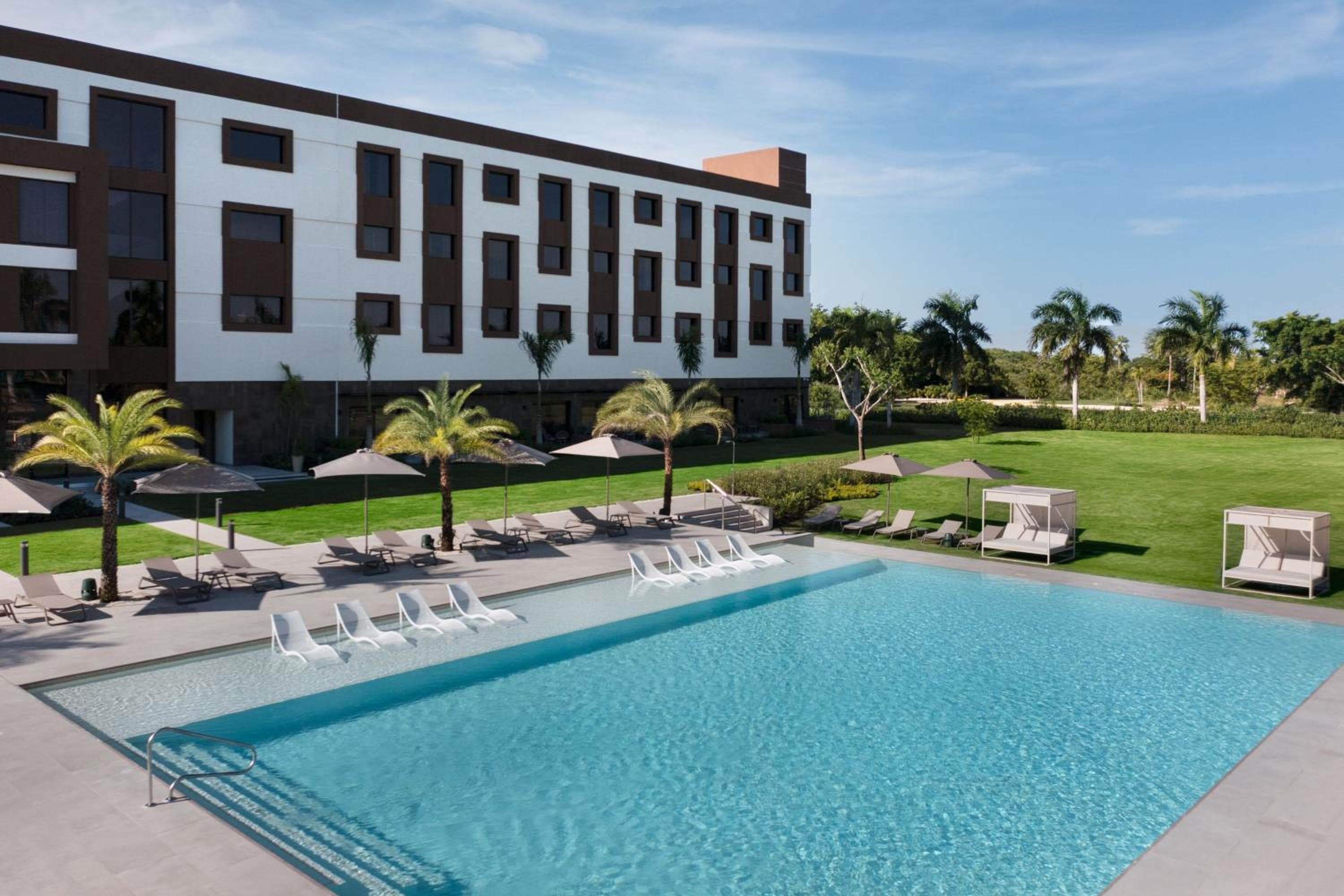 AC Hotel by Marriott Punta Cana — 12