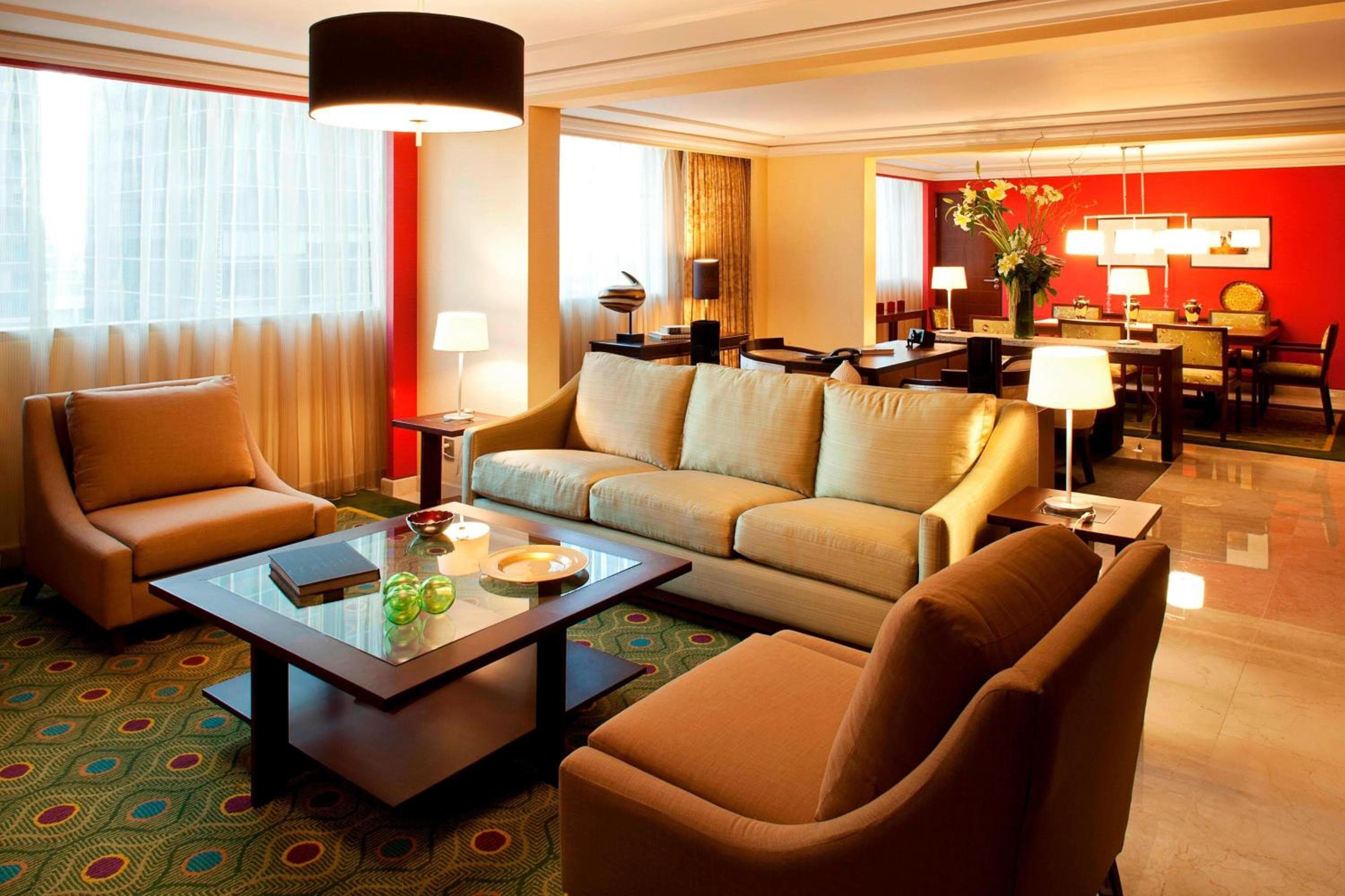 Mexico City Marriott Reforma Hotel

[in German]
Mexiko-Stadt Marriott Reforma Hotel — 10