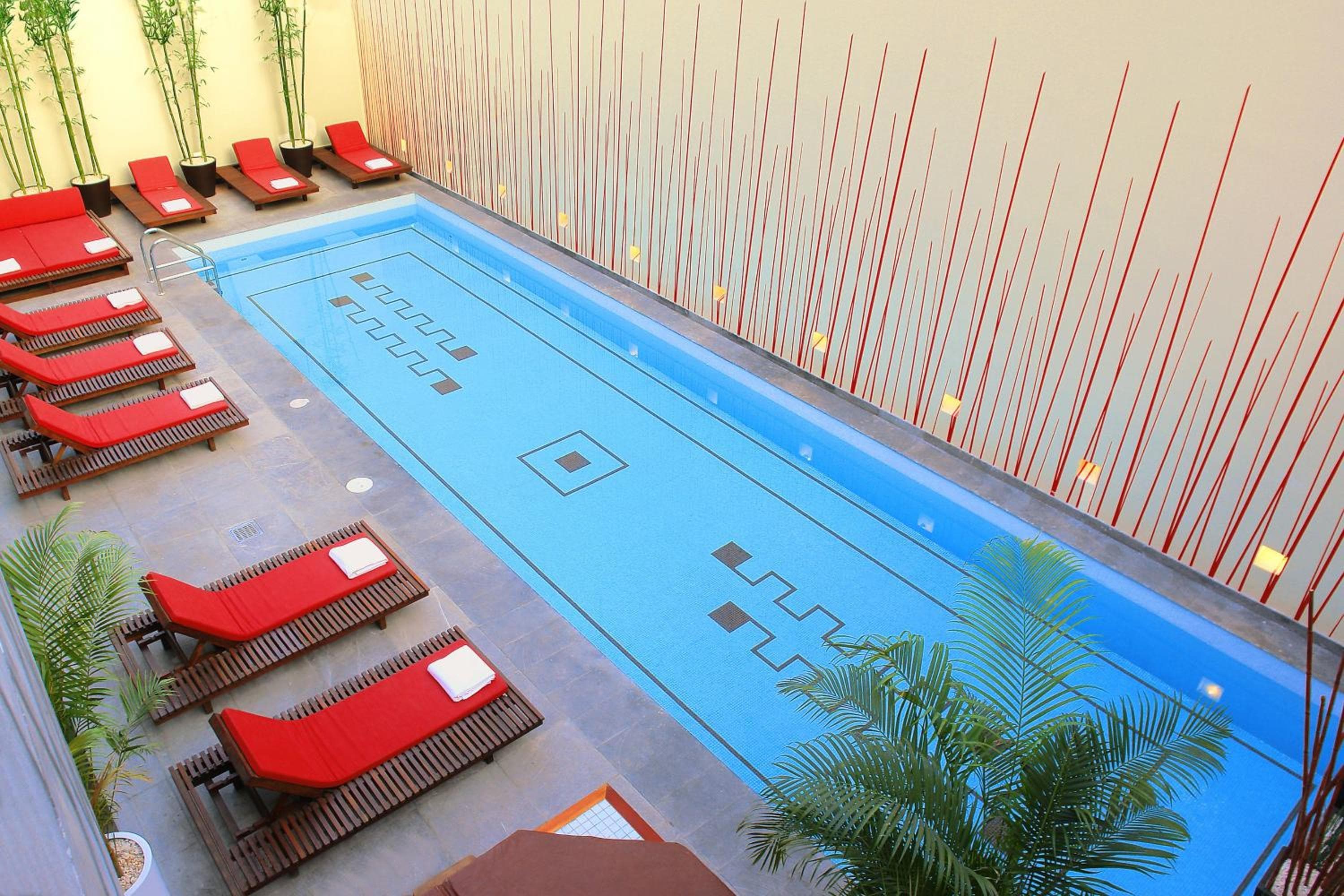 Mexico City Marriott Reforma Hotel

[in German]
Mexiko-Stadt Marriott Reforma Hotel — 26
