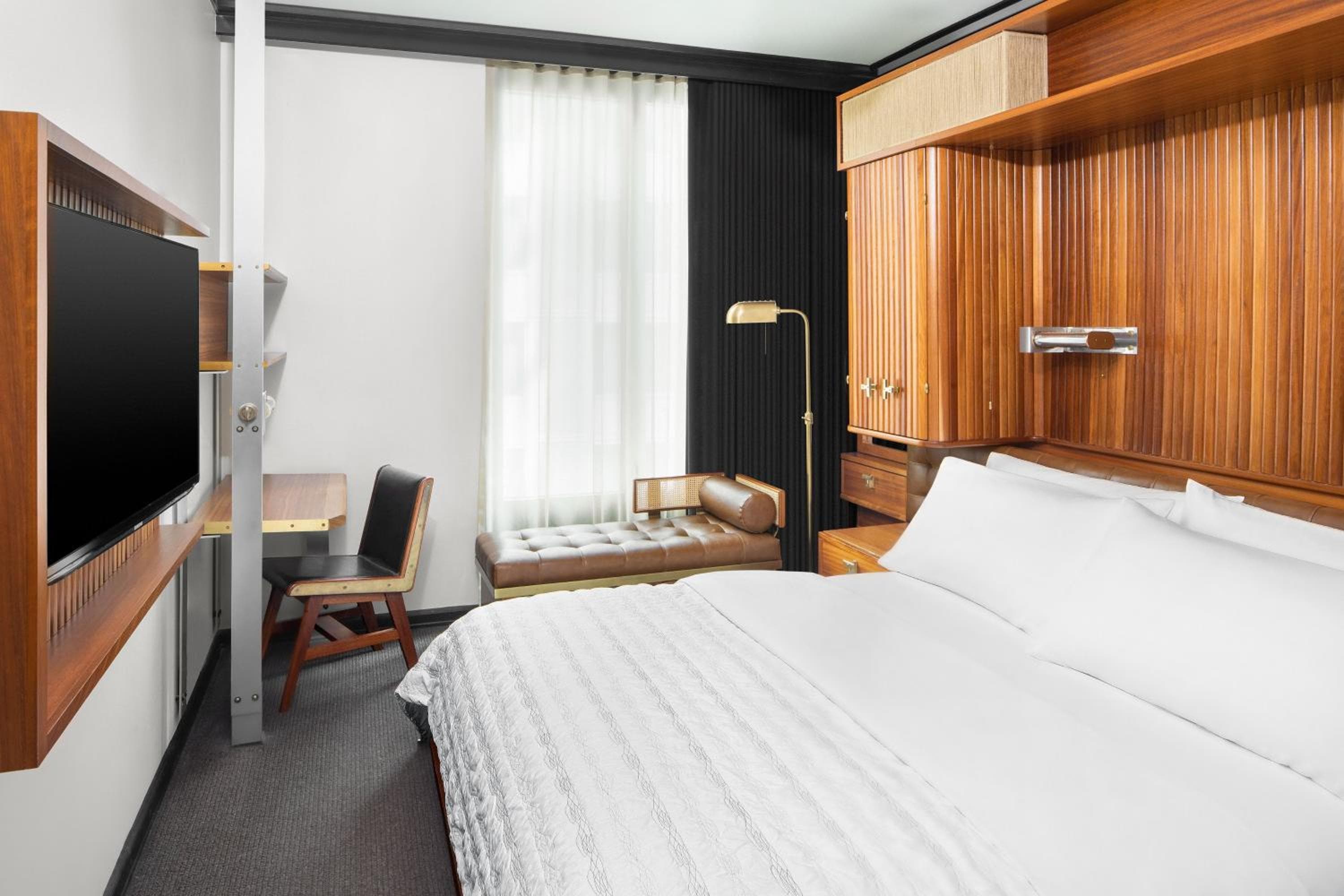 Le Meridien New York, Central Park by Marriott — 22