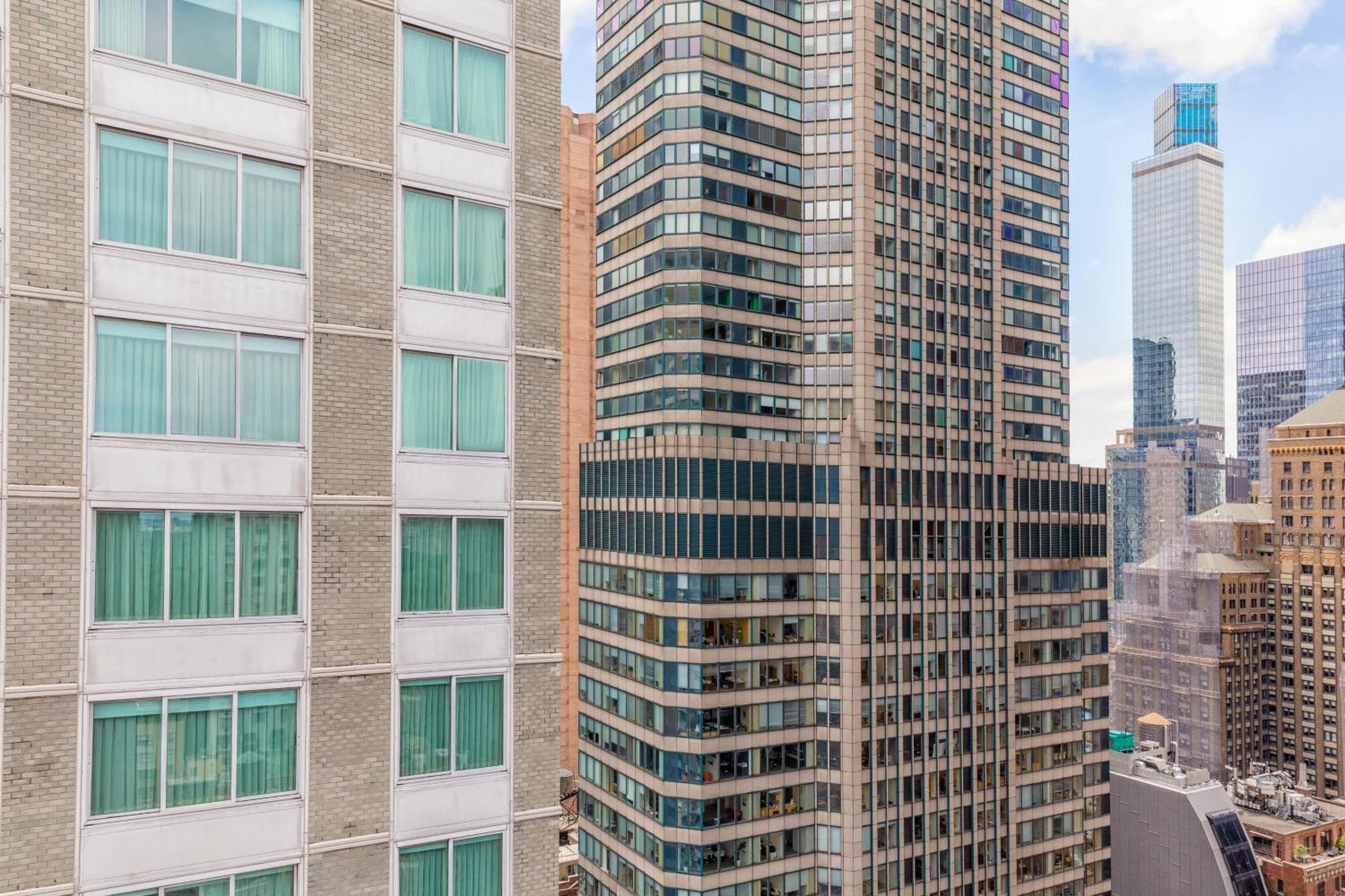 Le Meridien New York, Central Park by Marriott — 28