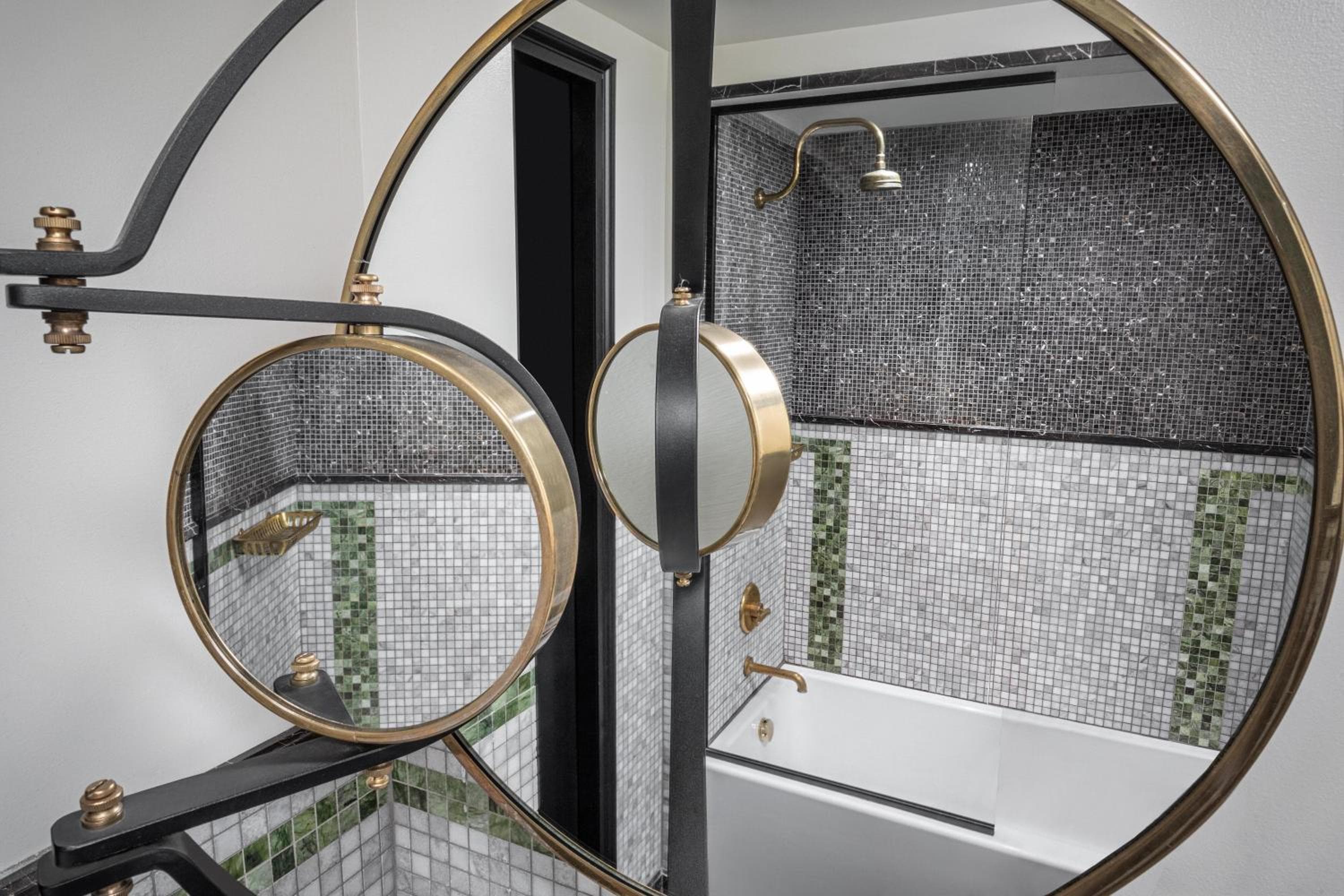 Le Meridien New York, Central Park by Marriott — 30