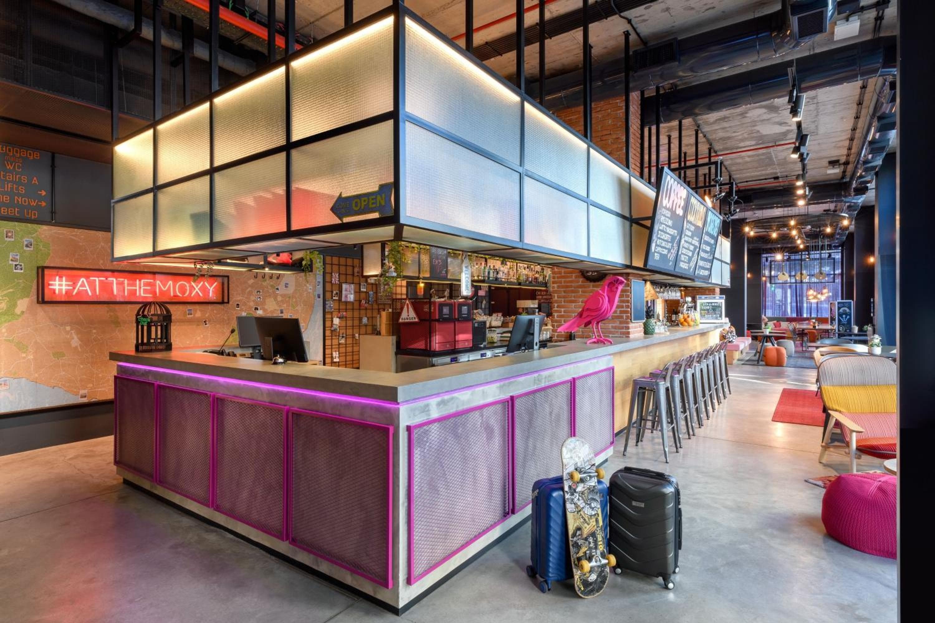 Moxy Lisbon City — 12