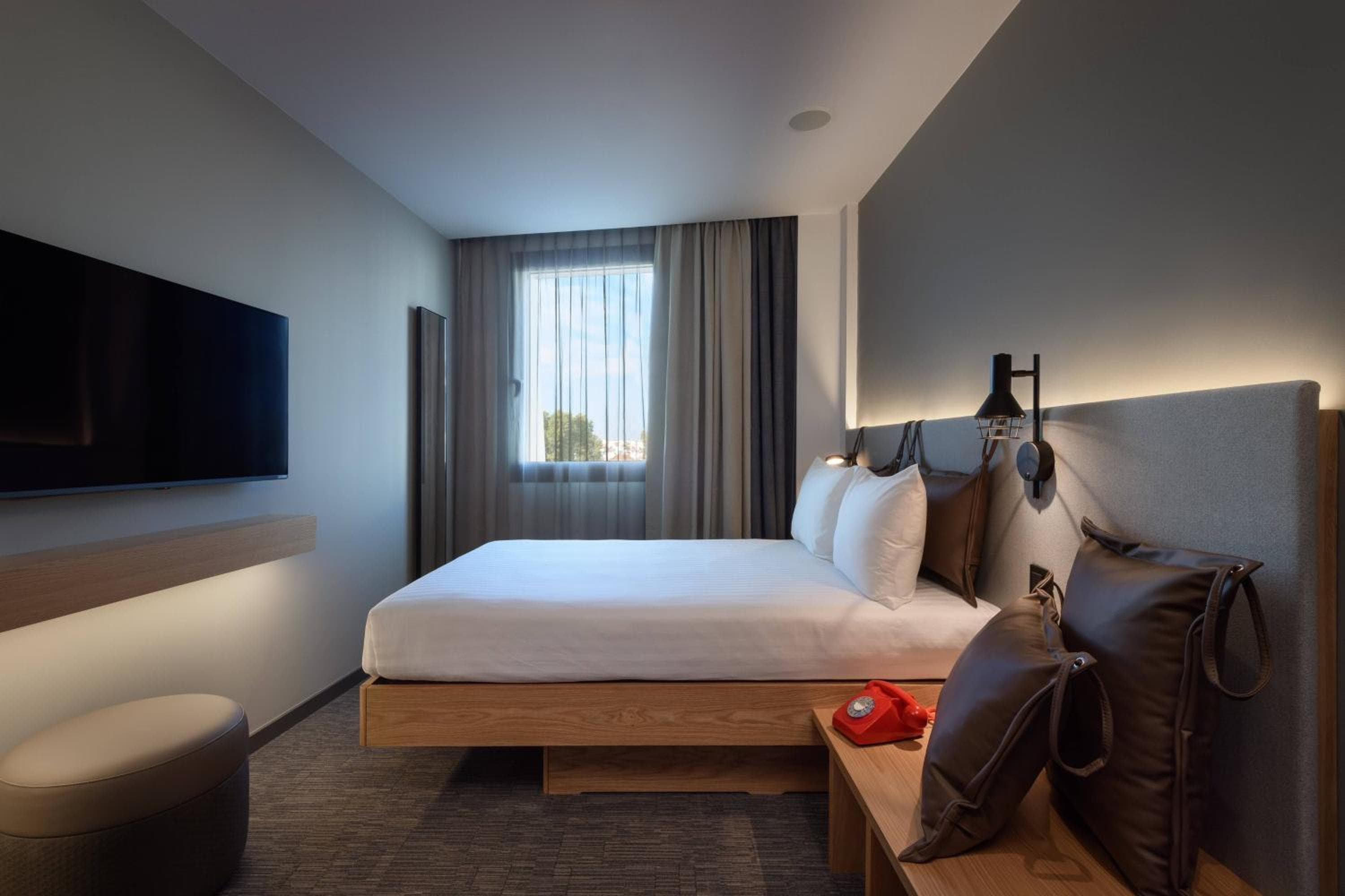 Moxy Lisboa Ciudad — 22