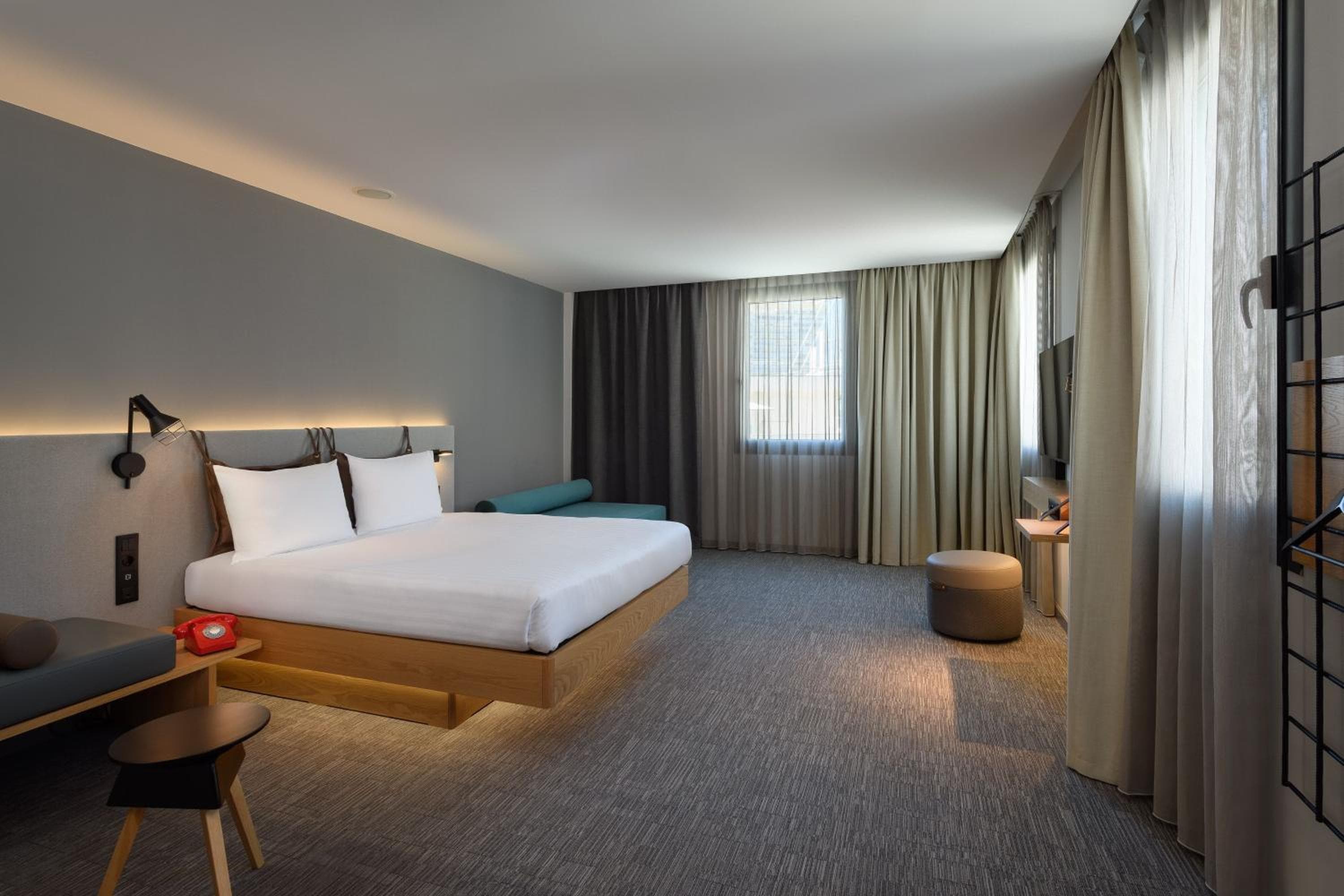 Moxy Lisboa Ciudad — 23