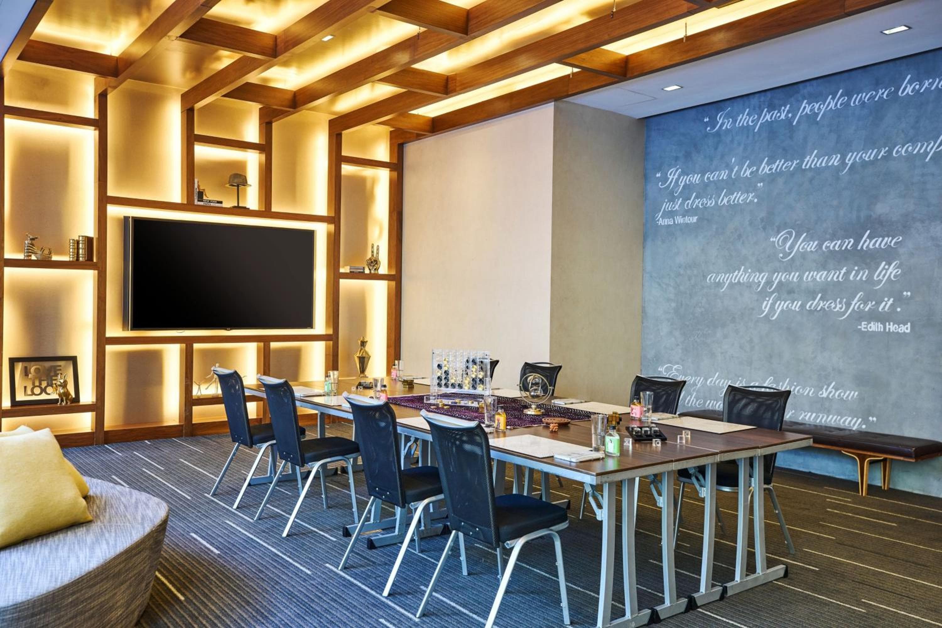 Renaissance New York Midtown Hotel — 17