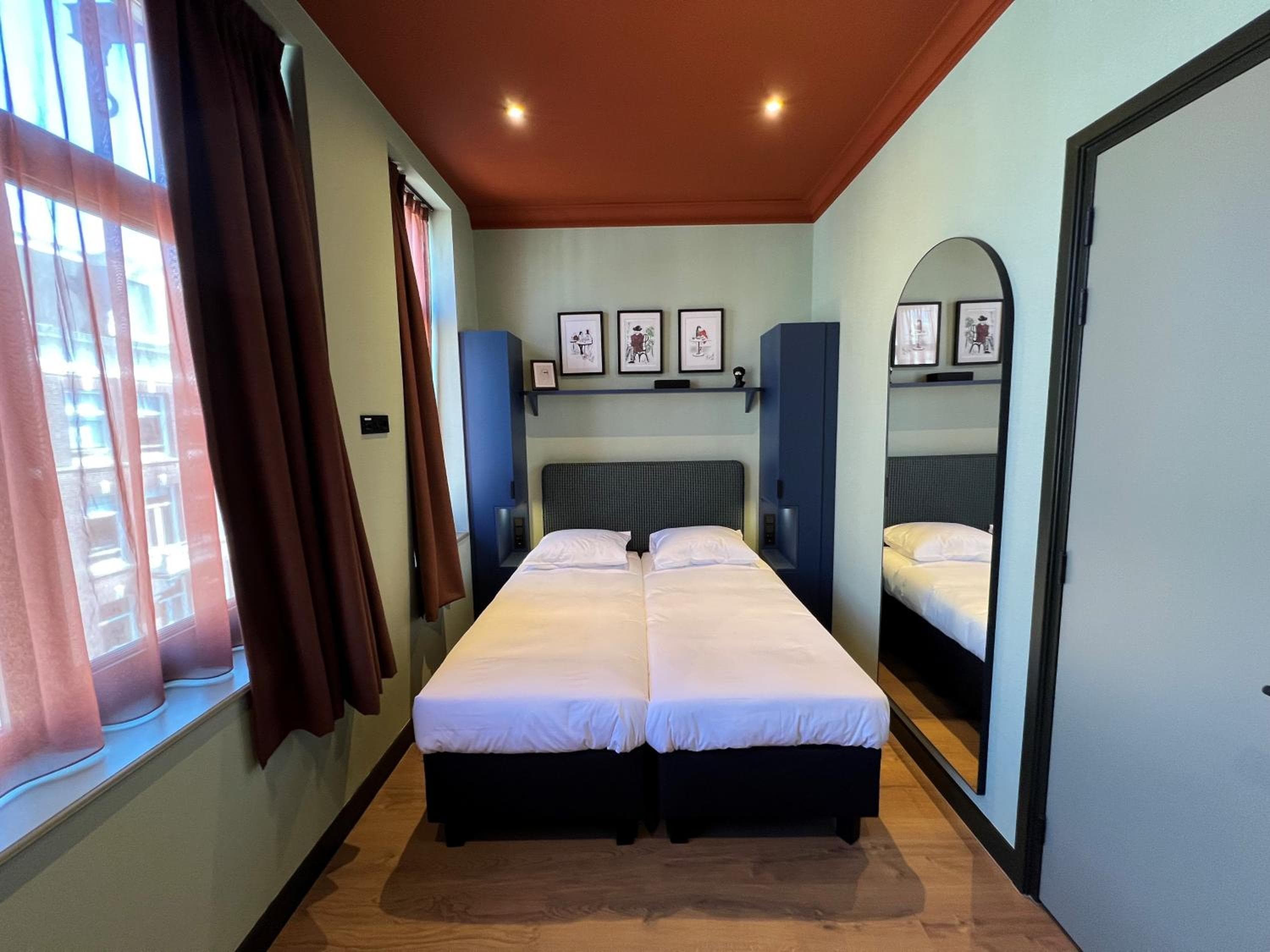 Hotel Nicolaas Witsen — 27