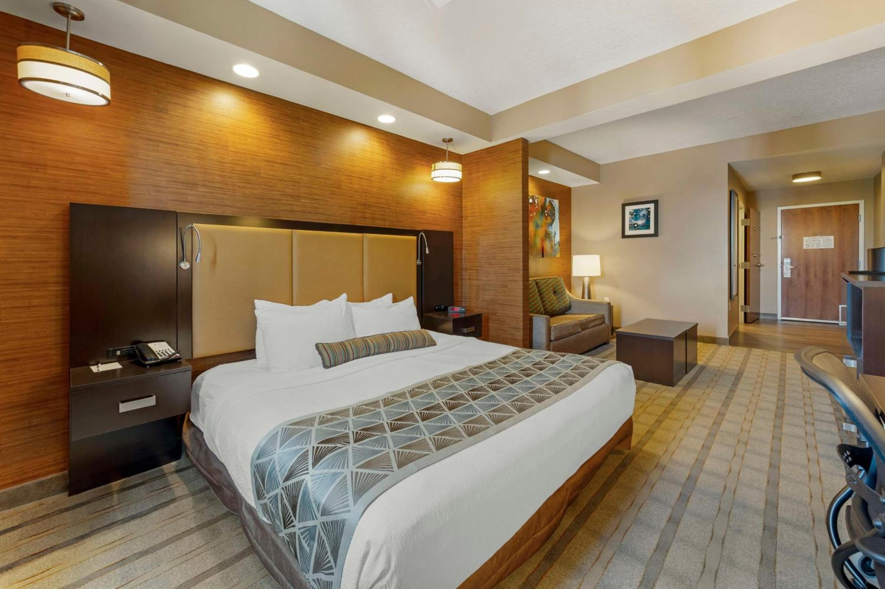 Best Western Plus Miami Executive Airport Hotel and Suites — 2