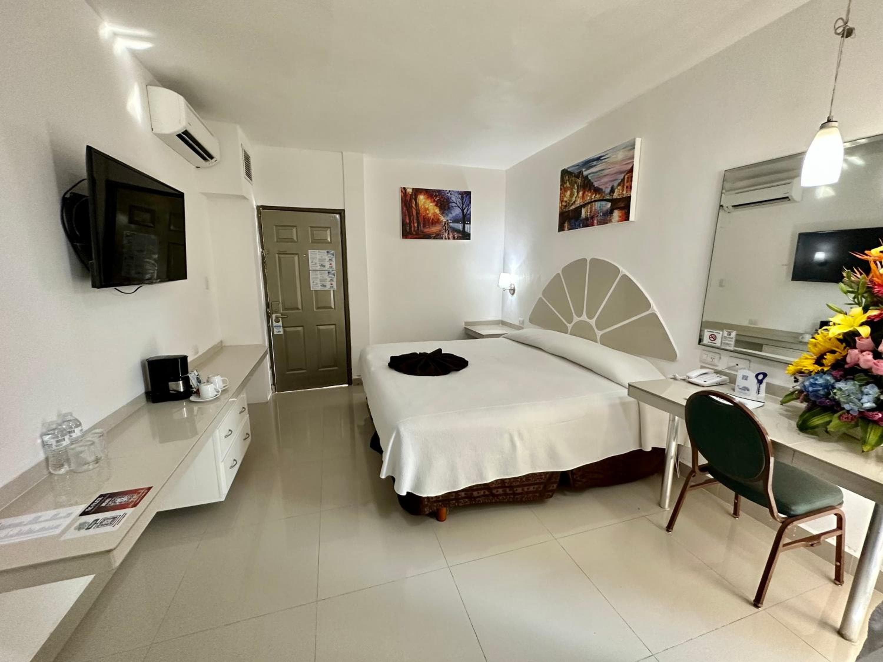 Hotel Plaza Caribe — 13