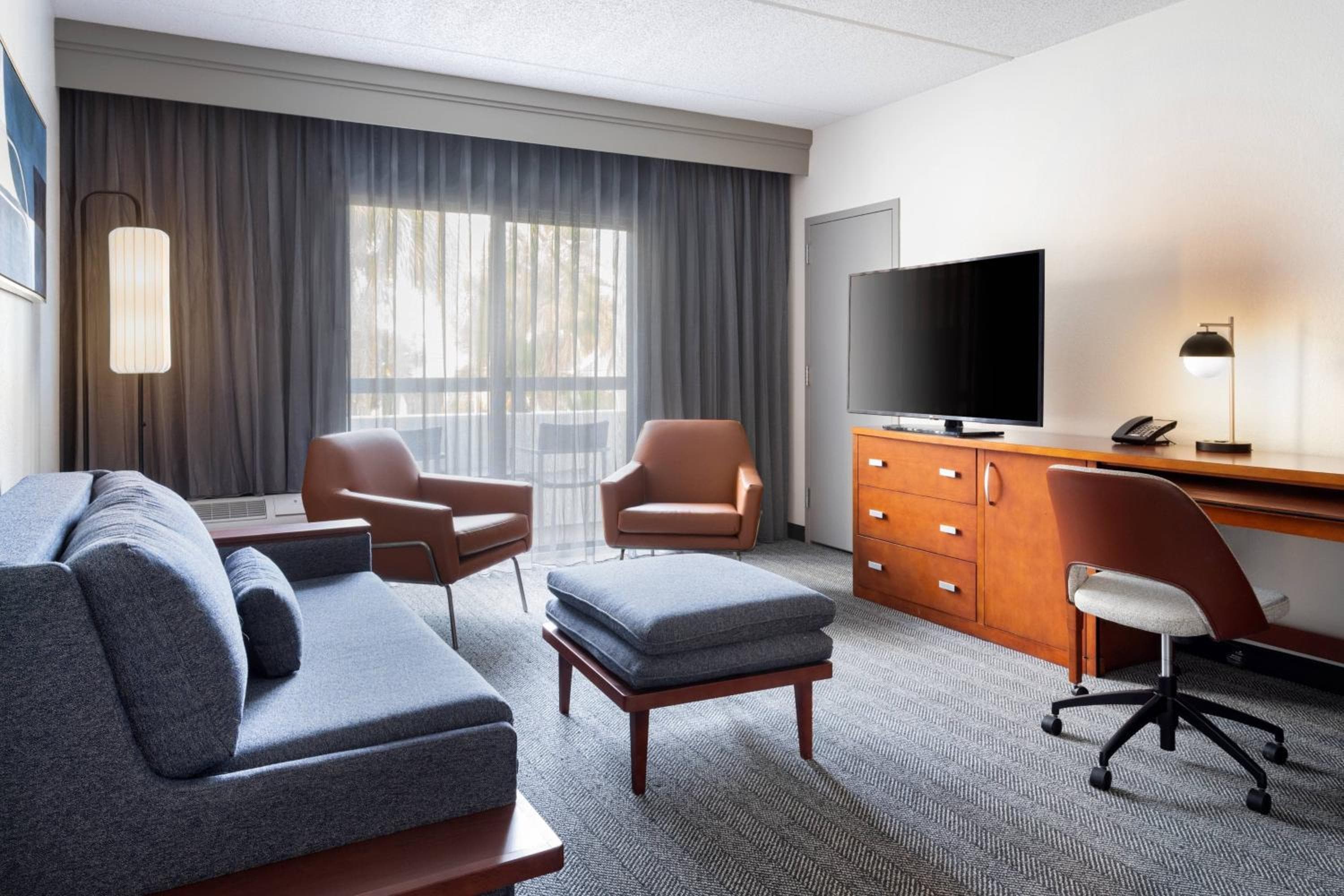 Courtyard Tampa Westshore/Airport — 13