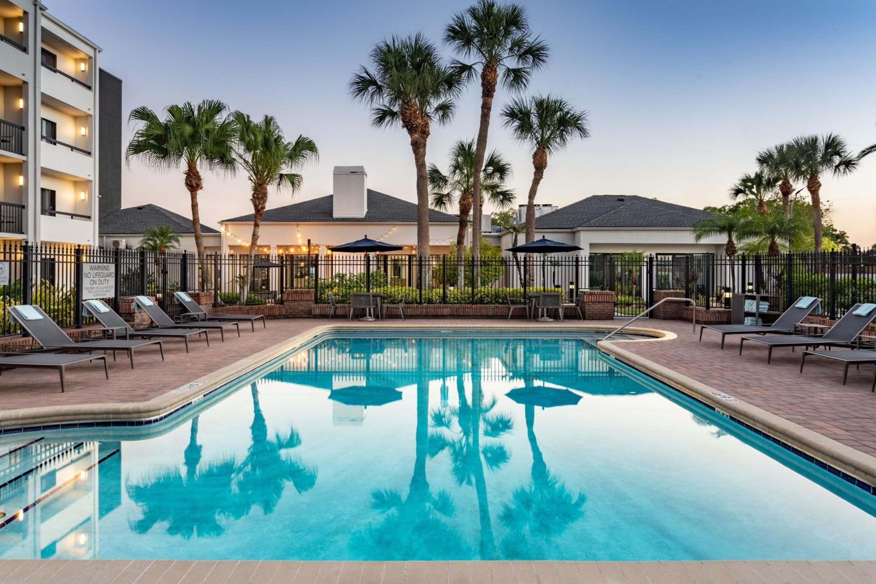 Courtyard Tampa Westshore/Airport — 2