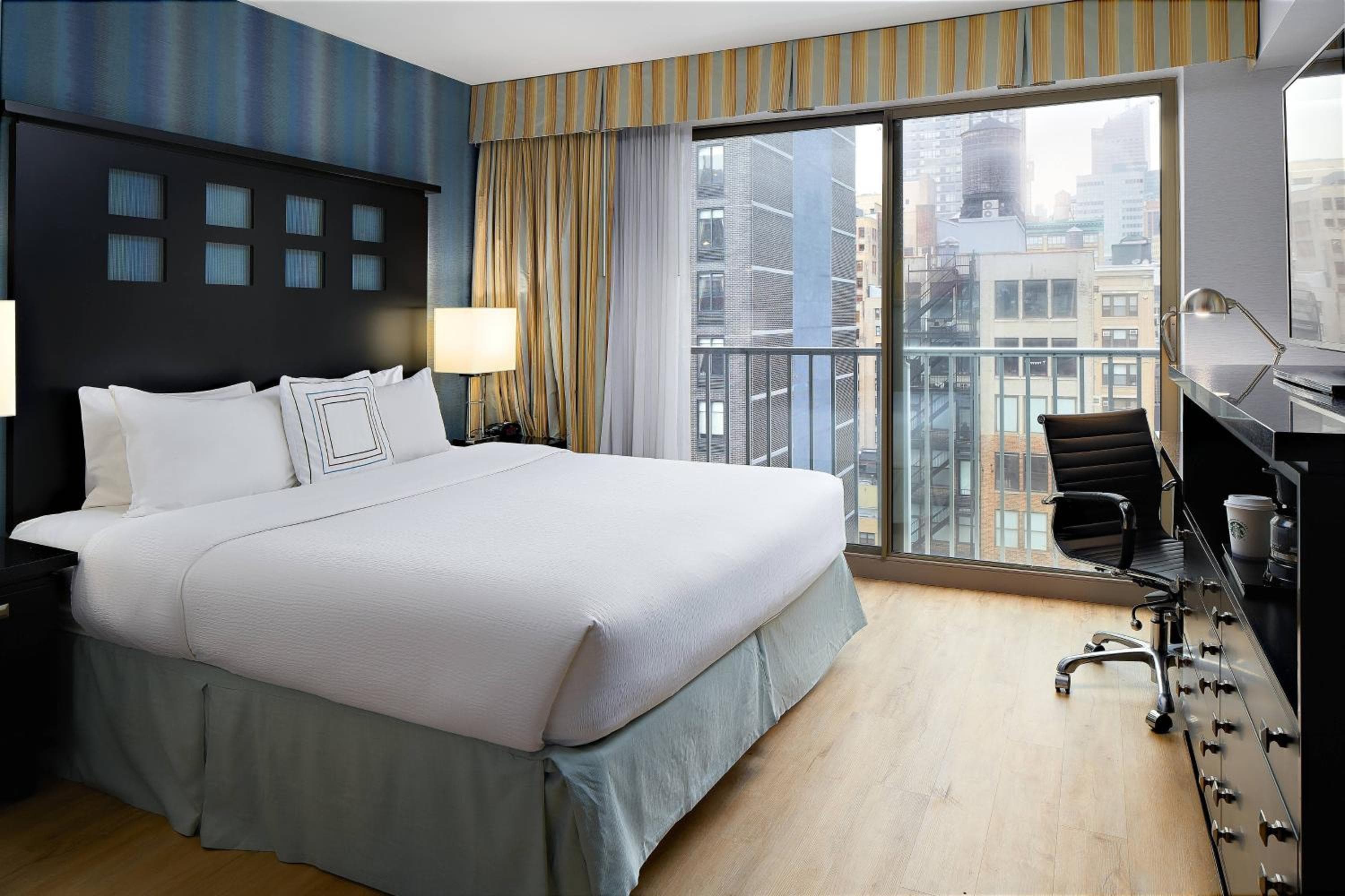 Fairfield Inn & Suites by Marriott New York Manhattan/Chelsea — 13