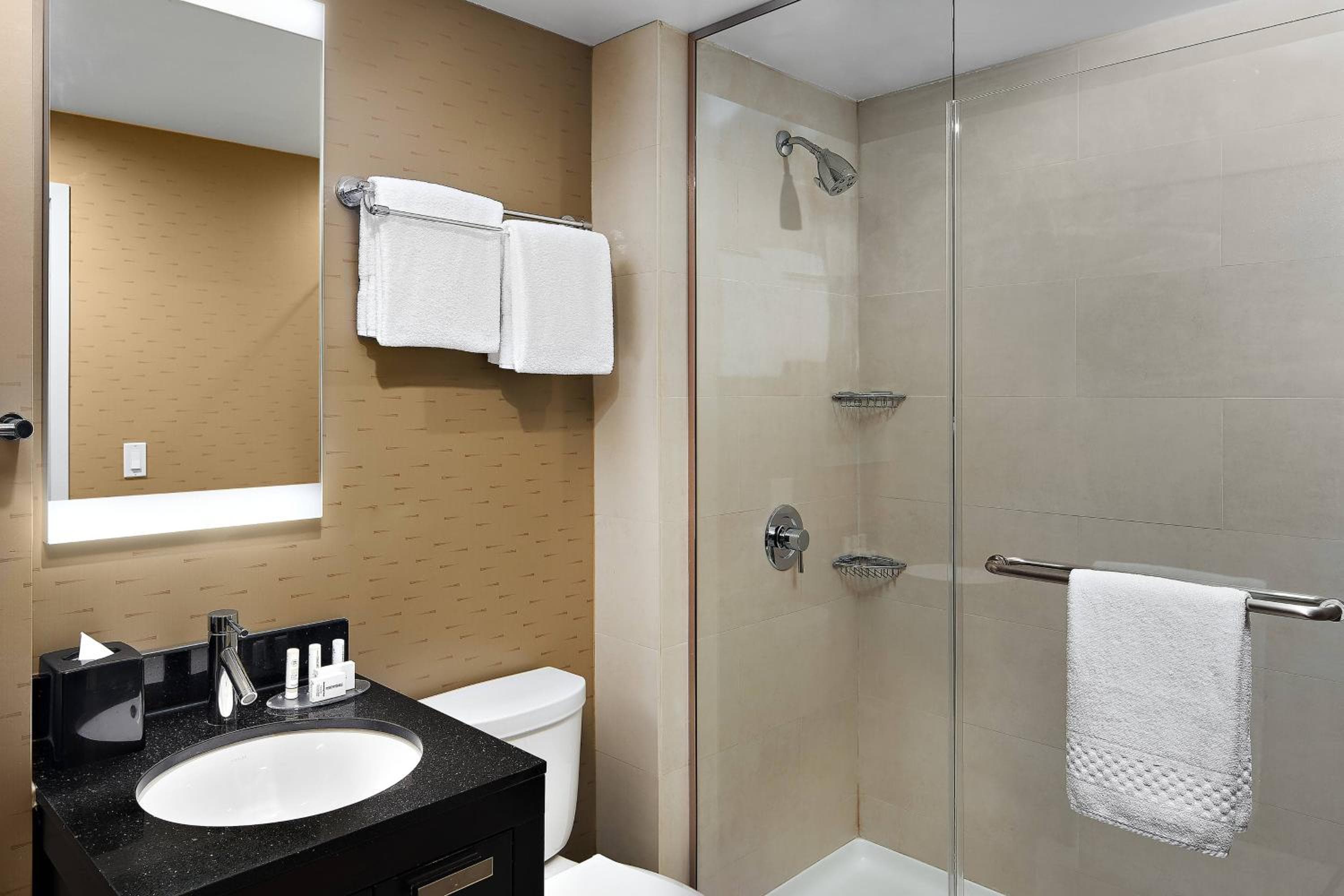 Fairfield Inn & Suites by Marriott New York Manhattan/Chelsea — 16