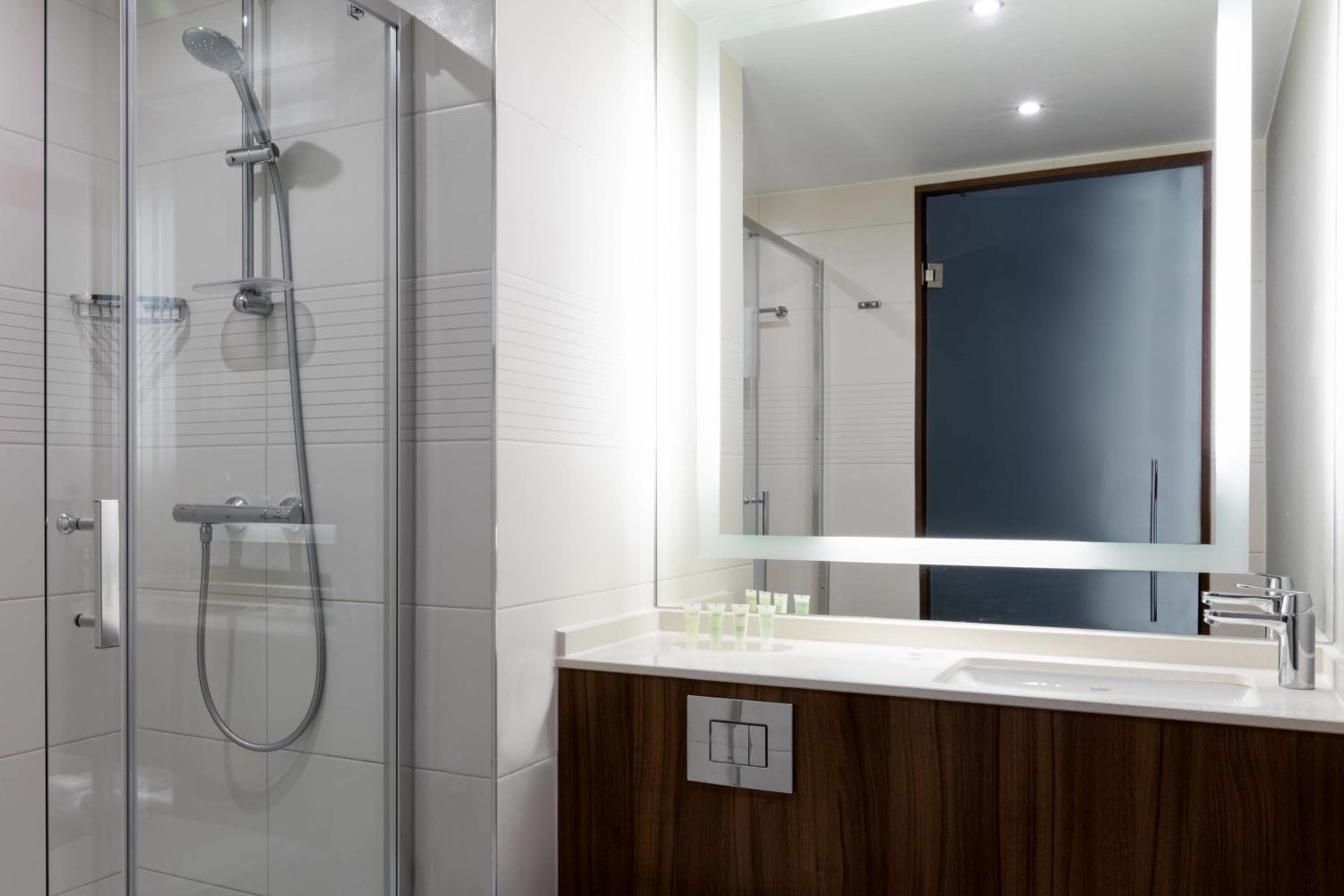 Courtyard by Marriott Amsterdam — 14