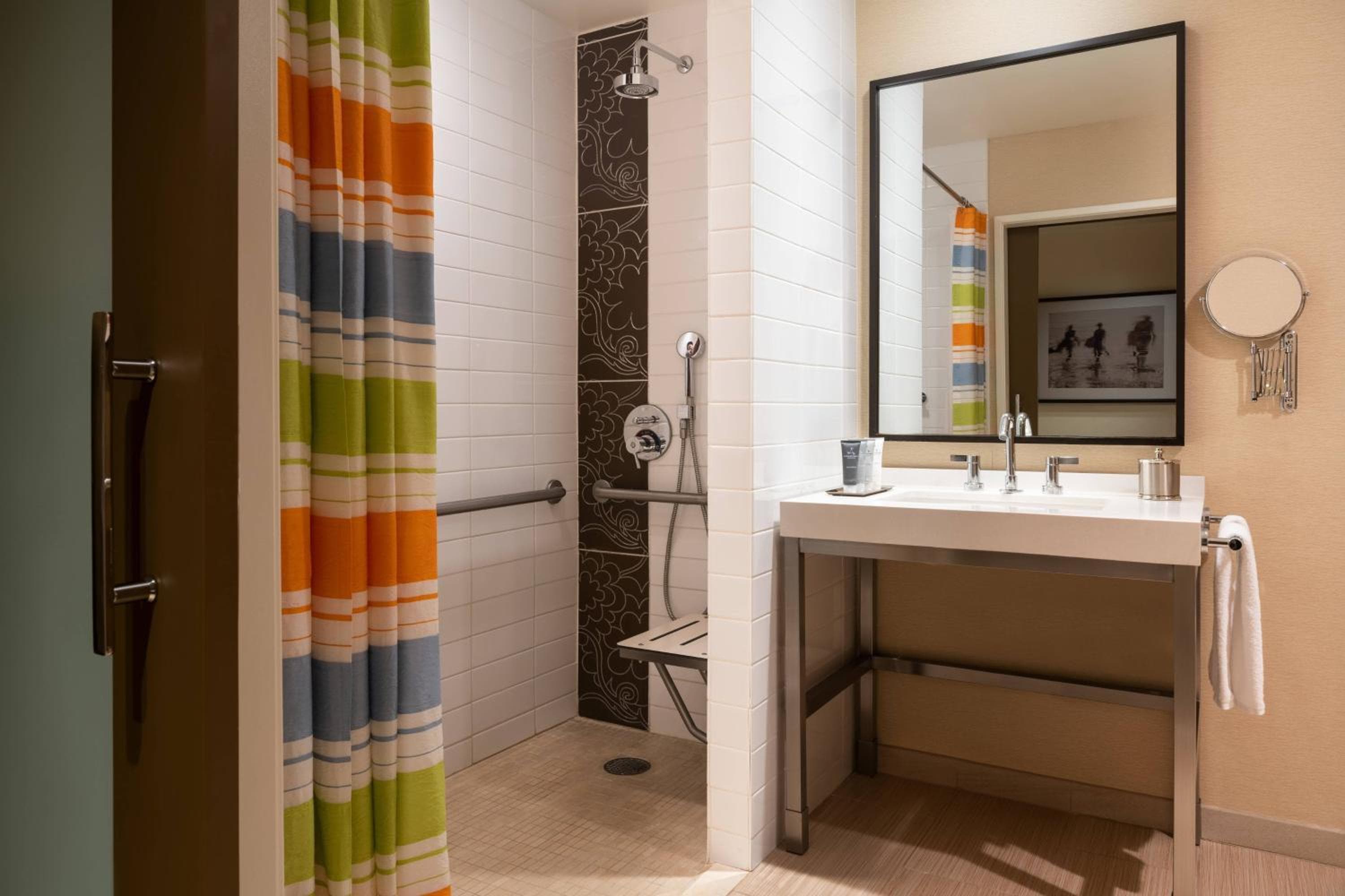 JW Marriott Los Angeles L.A. LIVE — 11