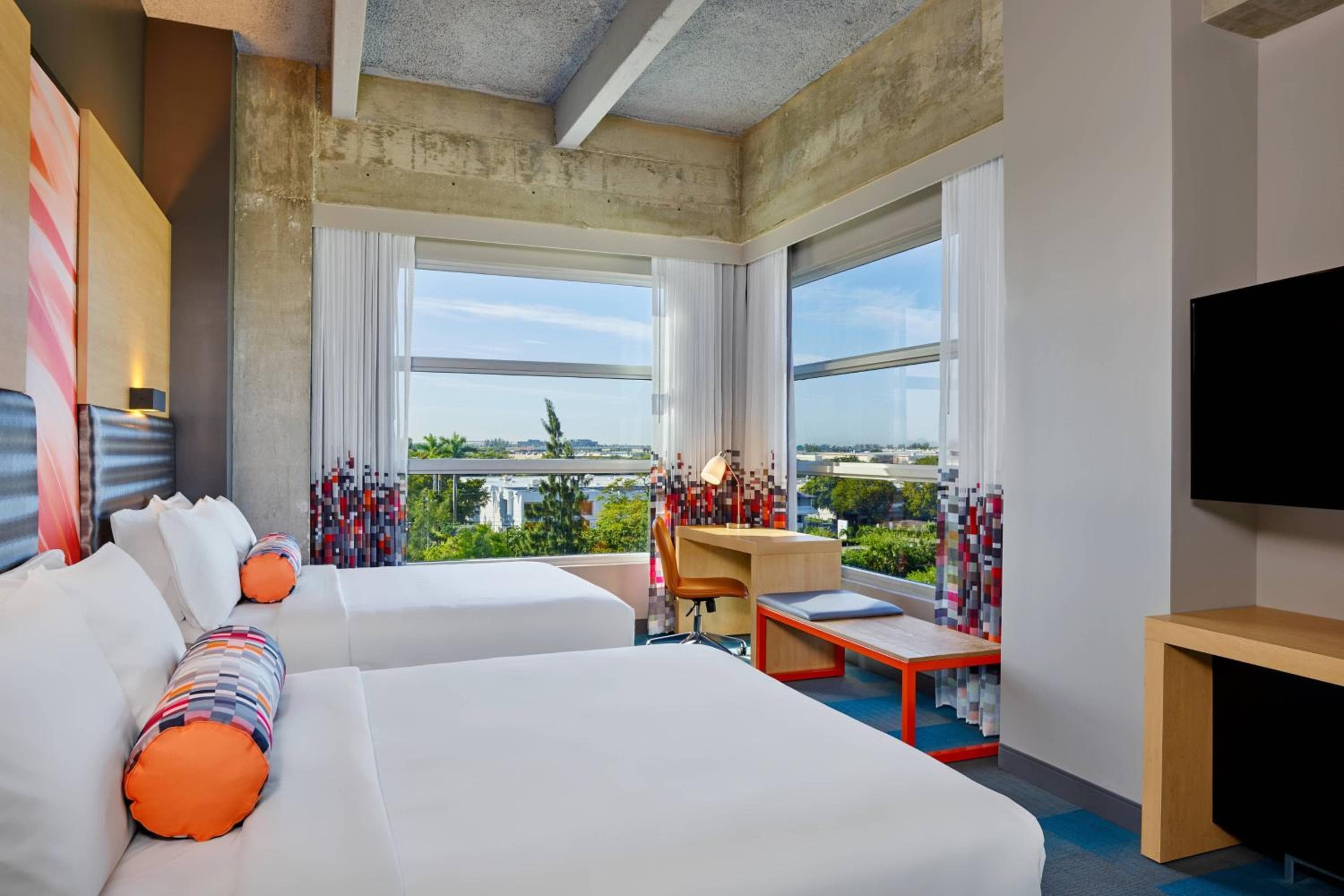 Aloft Miami Airport — 9